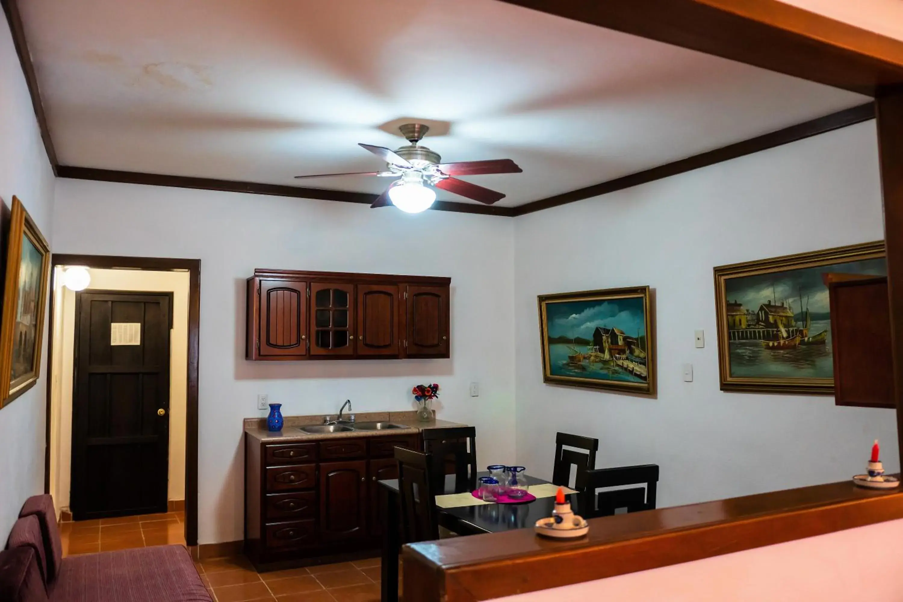 Photo of the whole room, Kitchen/Kitchenette in San Angelo