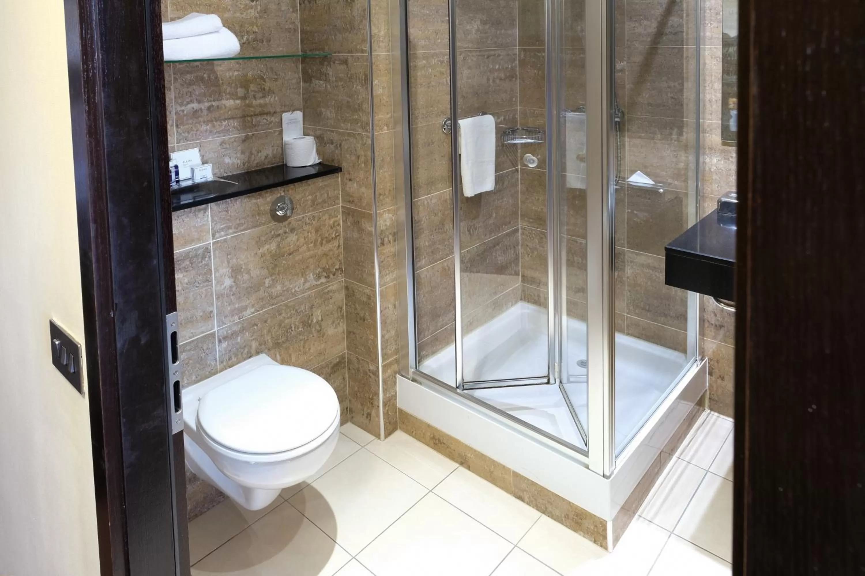 Twin Room with Harbor View in Kinsale Hotel & Spa