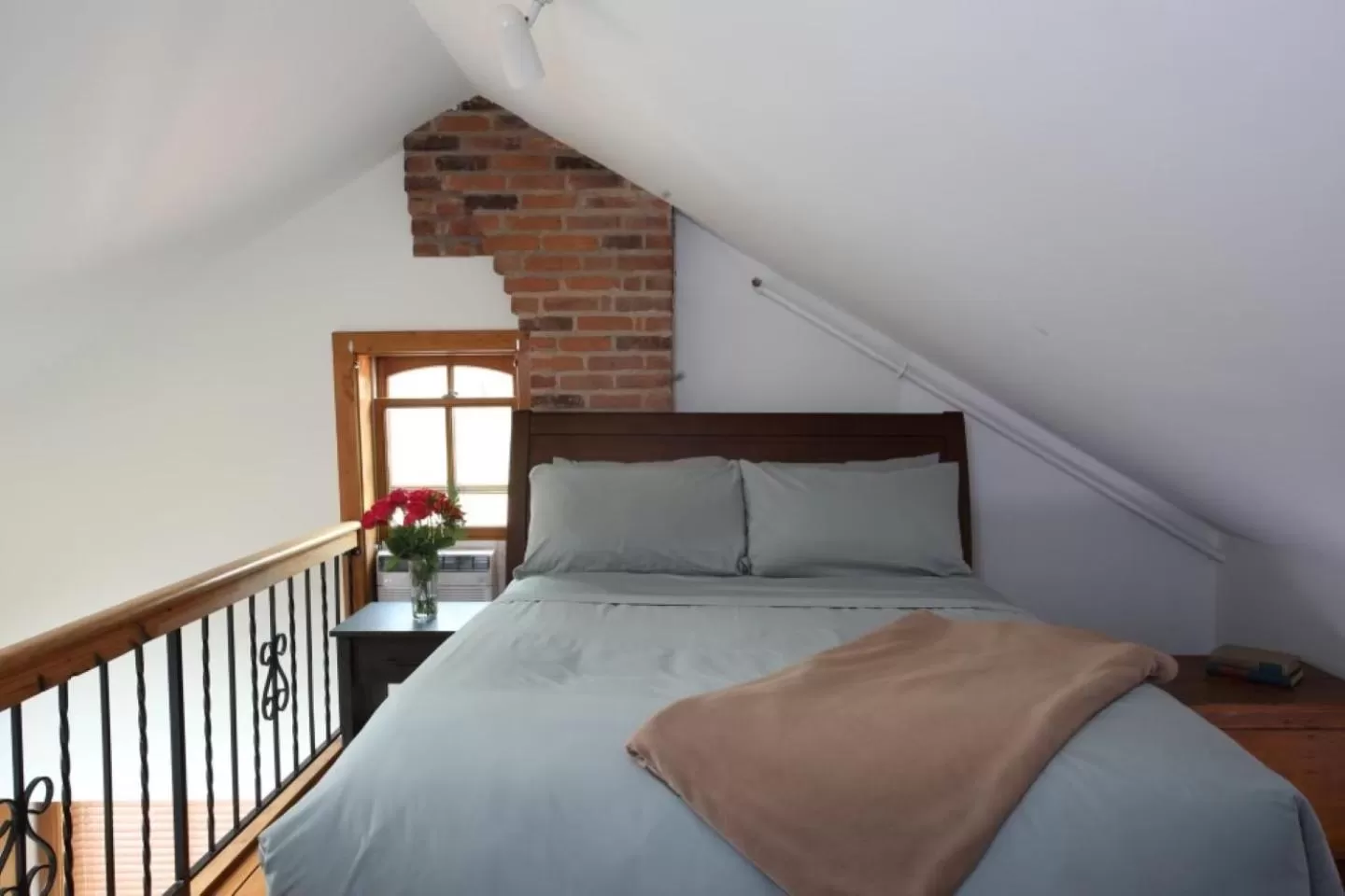 Bed in Riverboat Suites