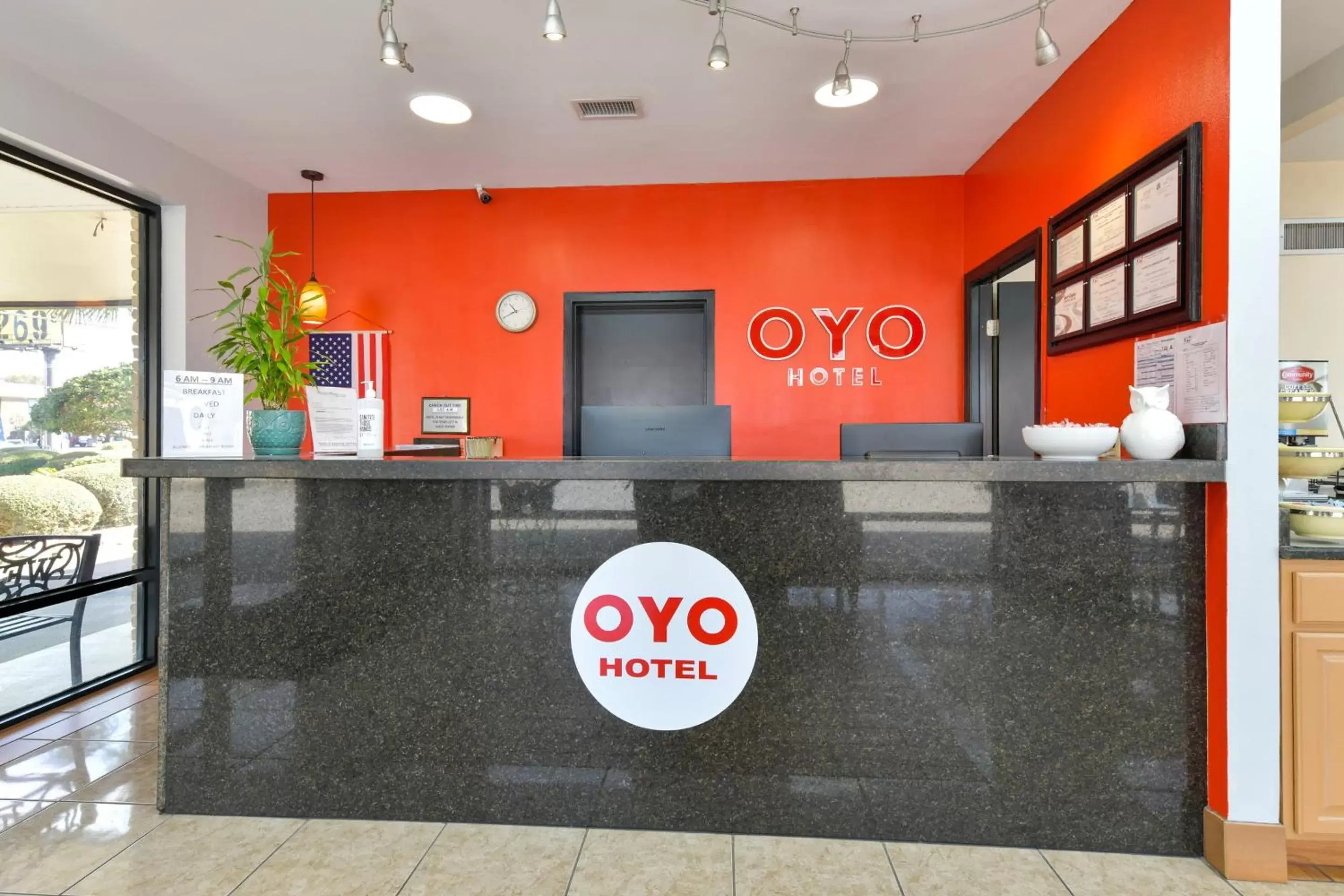 Lobby or reception, Lobby/Reception in OYO Hotel Twin Lake- Lake Park Valdosta area
