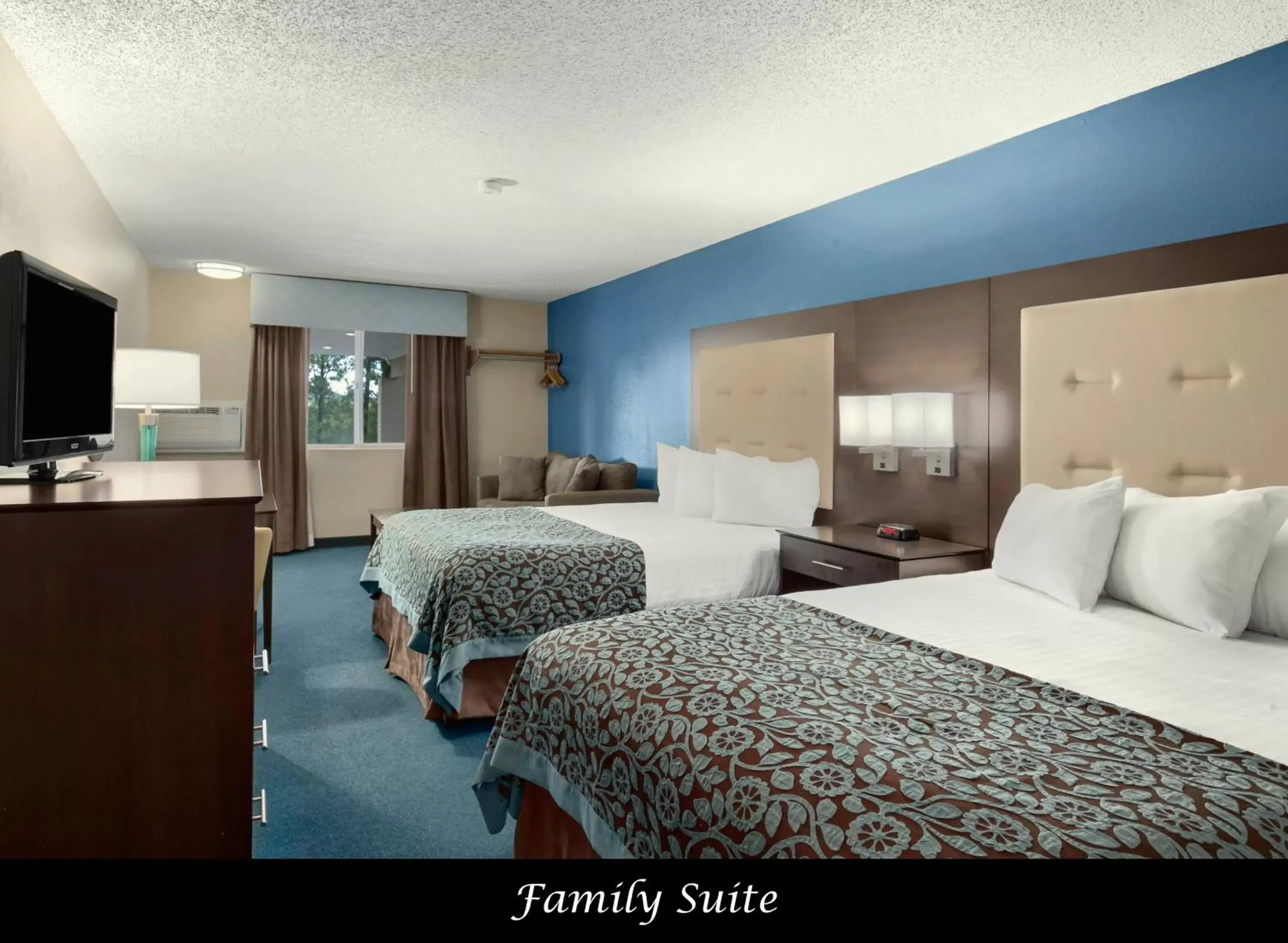 Photo of the whole room, Bed in Days Inn by Wyndham Williams