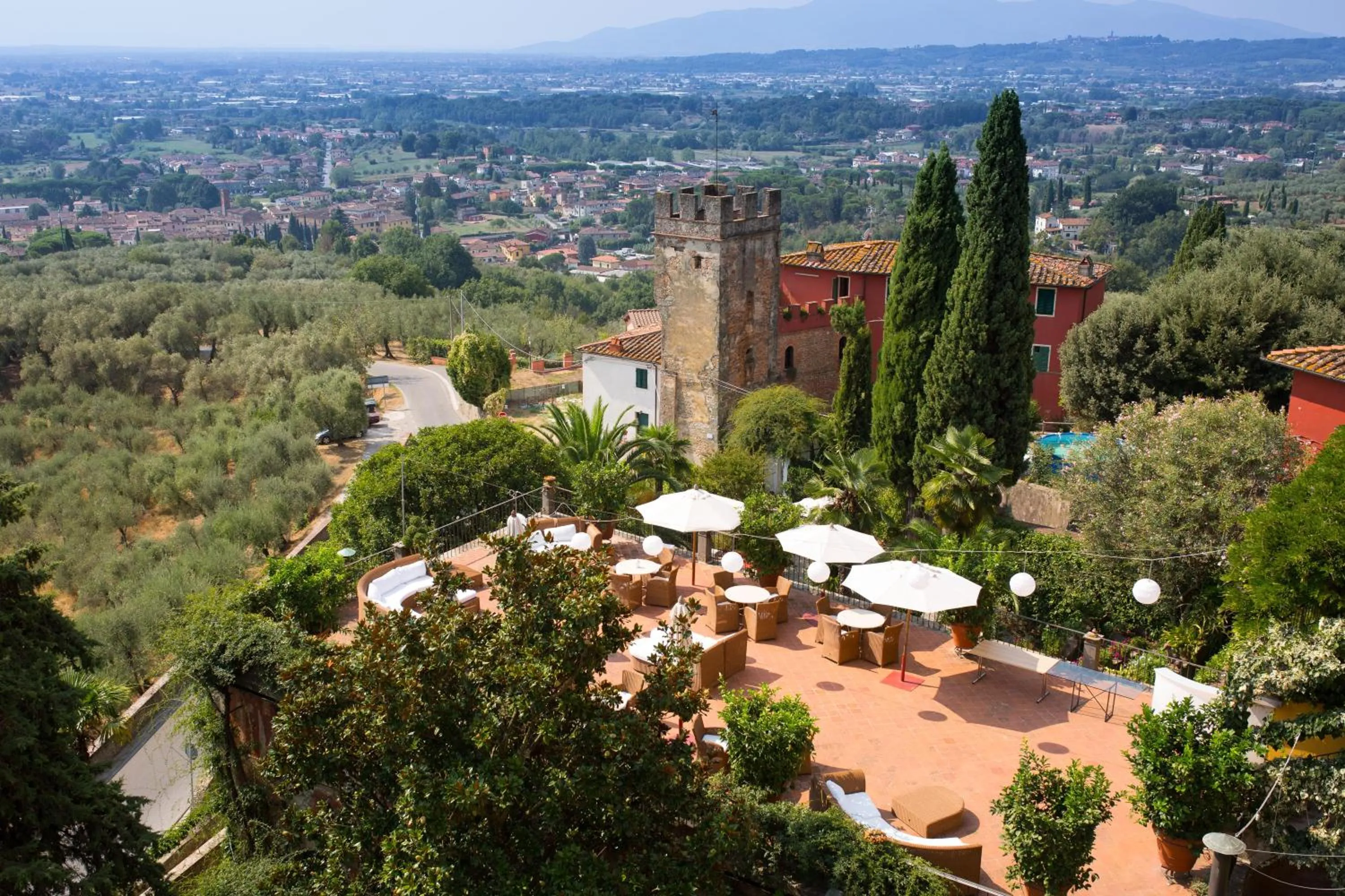 Restaurant/places to eat in Hotel Villa Sermolli