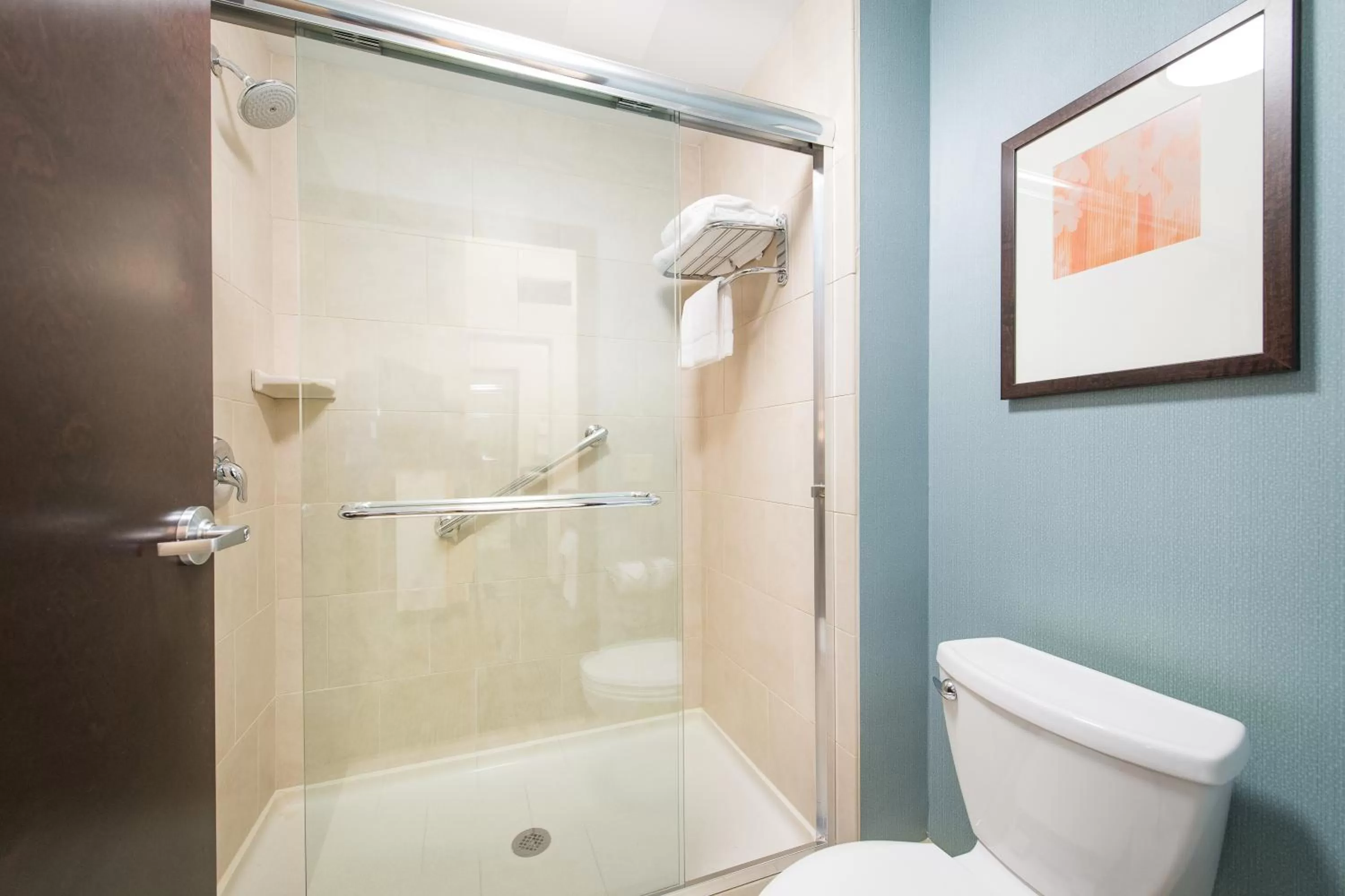 Bathroom in Hyatt Place Charleston Airport / Convention Center