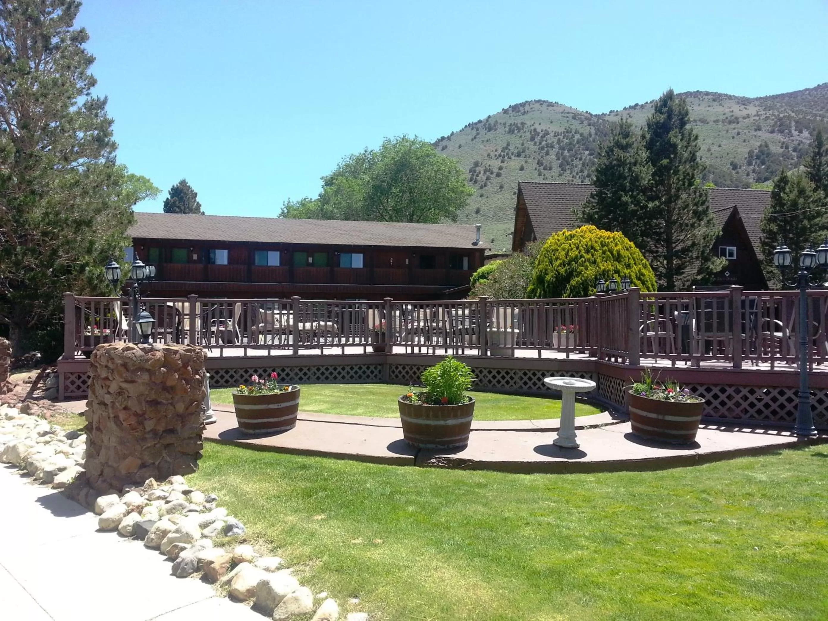 Balcony/Terrace, Property Building in Murphey's Motel LLC