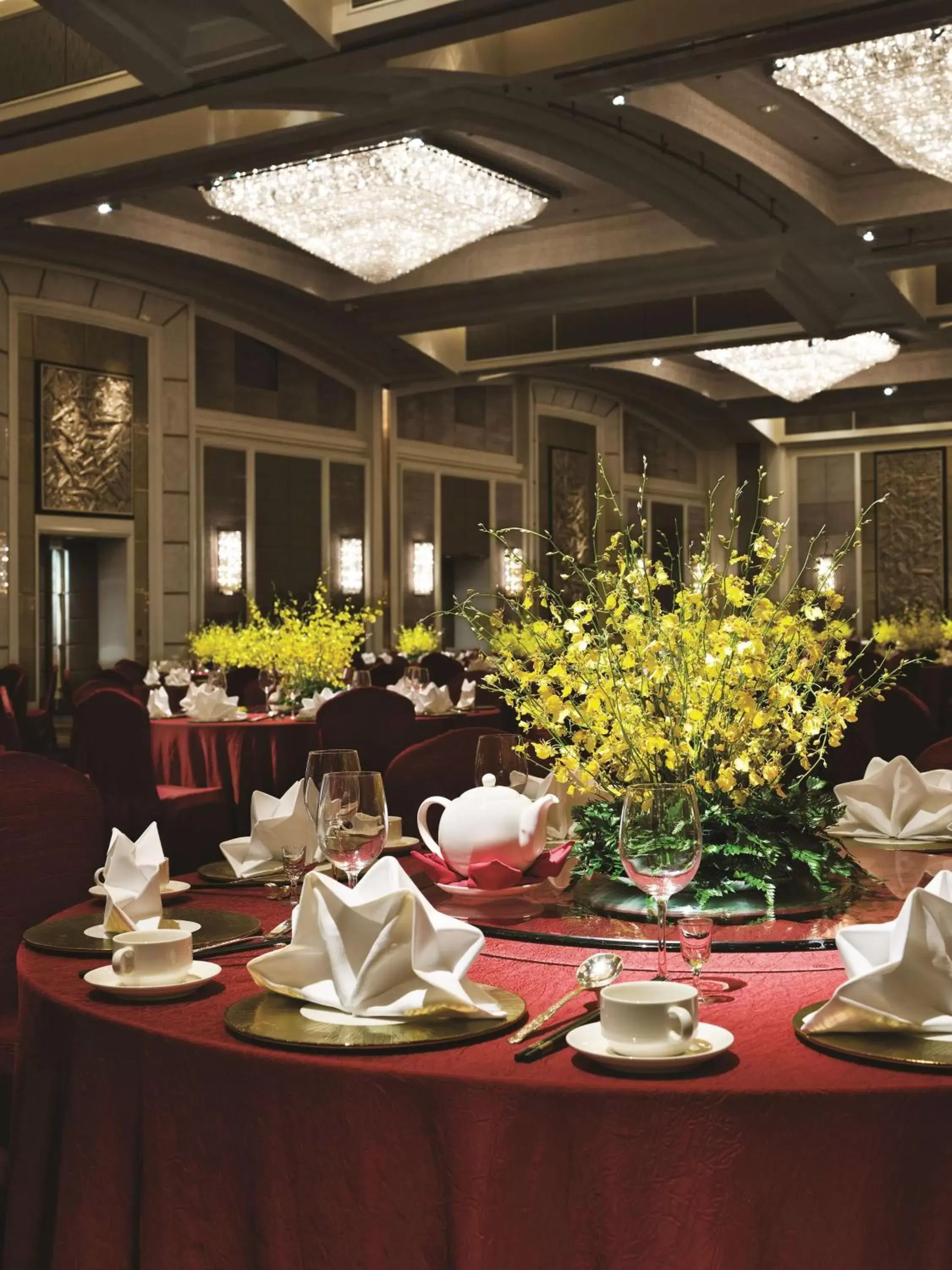 On site, Restaurant/Places to Eat in Kerry Hotel, Beijing