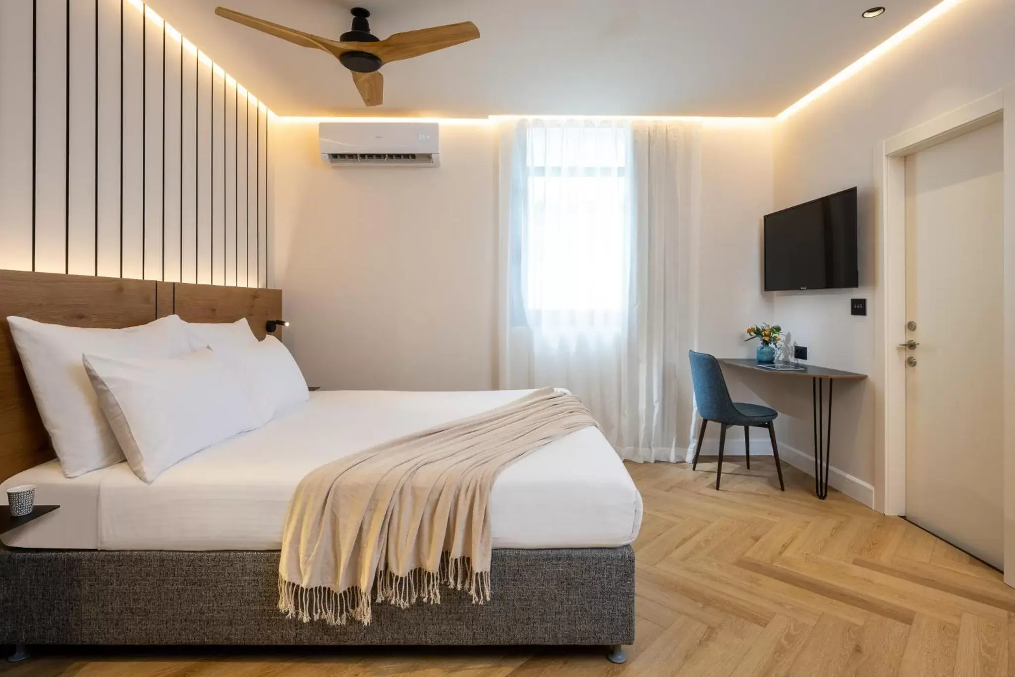 Photo of the whole room, Bed in The Arbel Tel Aviv