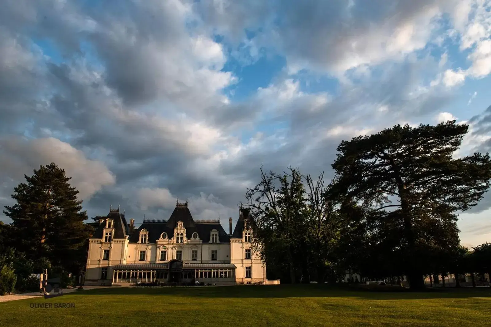 Property Building in Château de Maubreuil