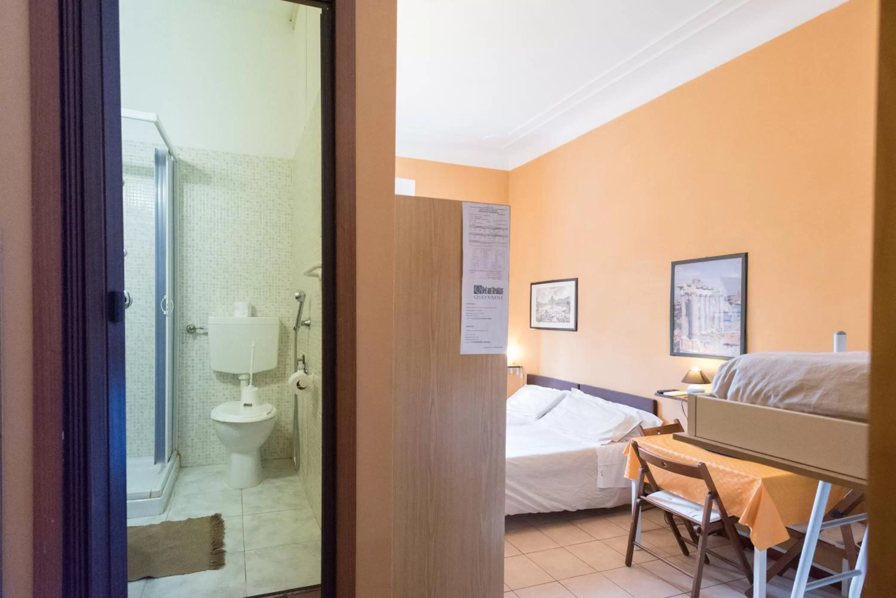 Bathroom in Quo Vadis Roma 2