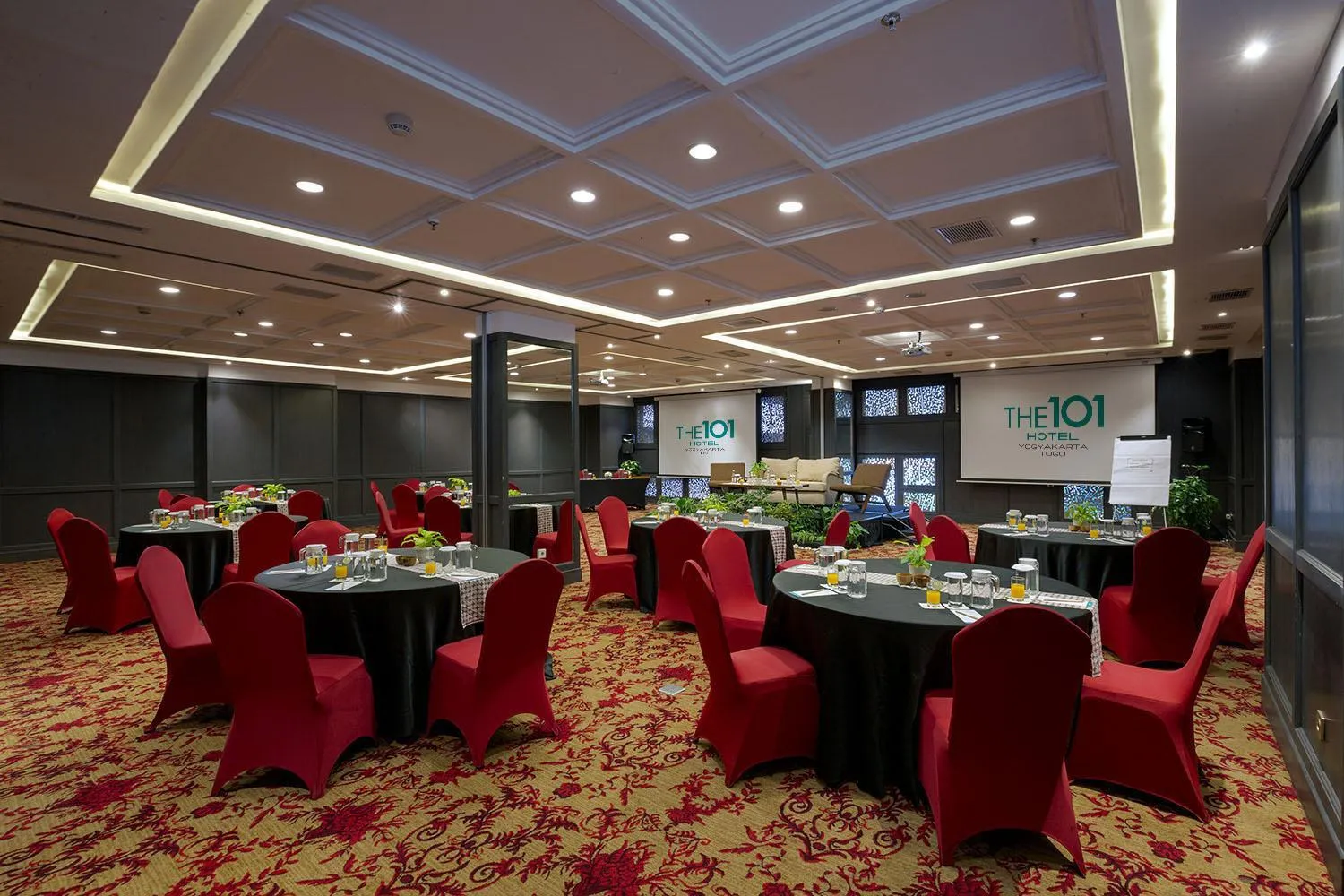 Meeting/conference room in THE 1O1 Yogyakarta Tugu