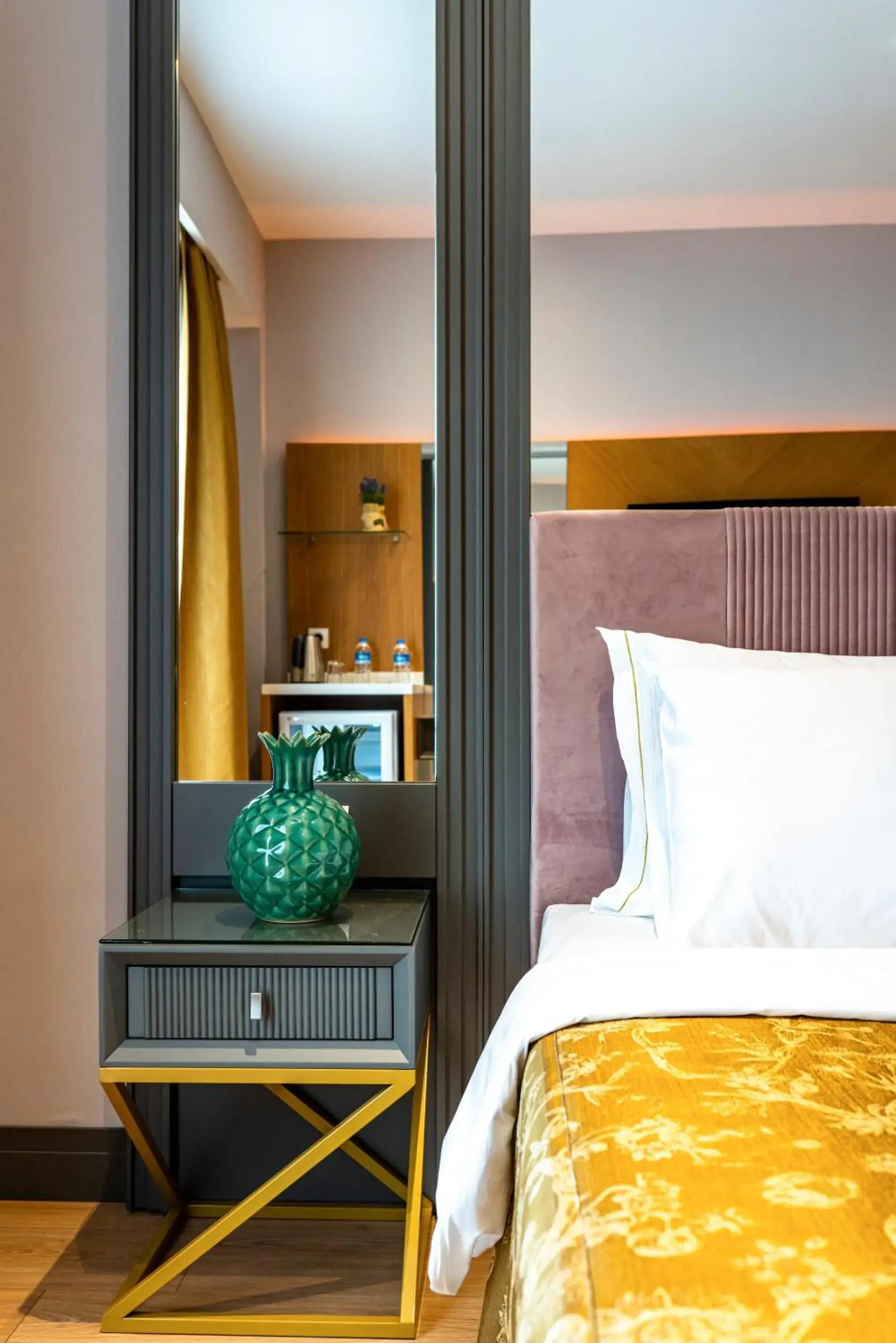 Bed in Oran Hotel