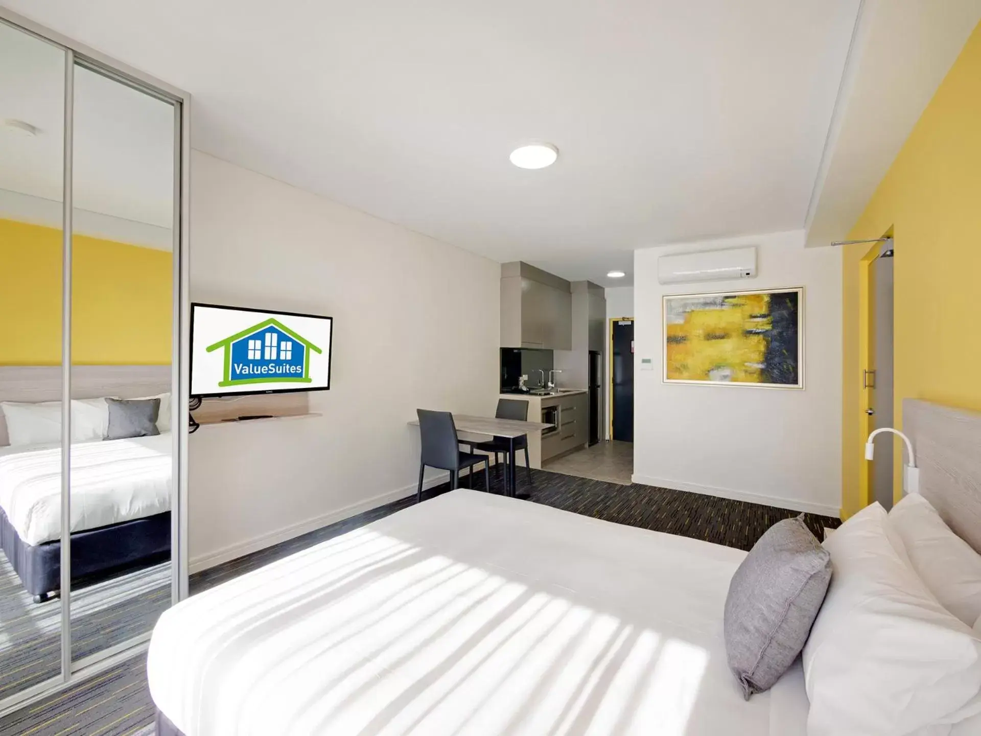 Bedroom, Bed in Value Suites Penrith