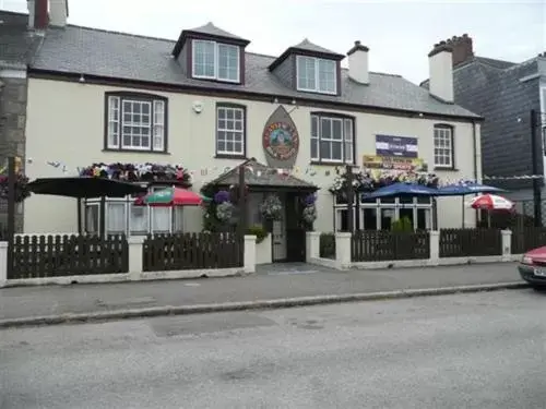 Property Building in Seaview Inn