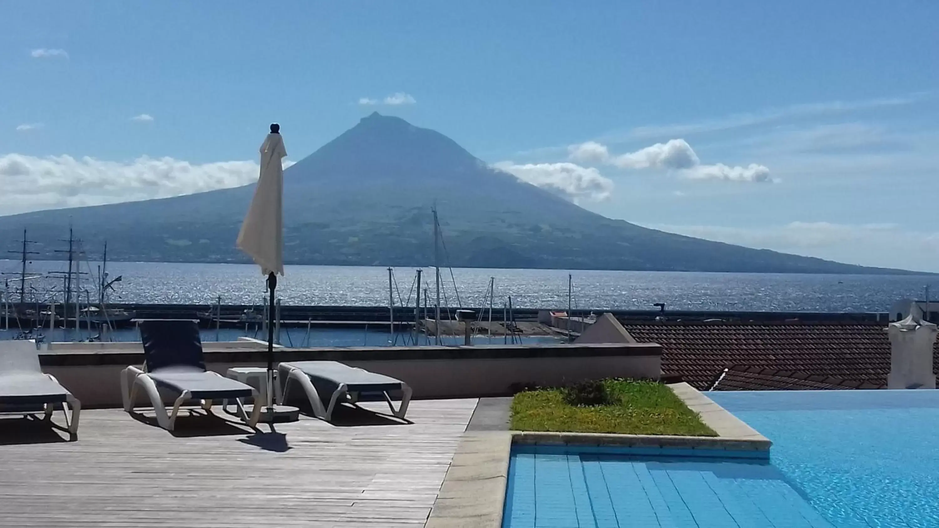 Mountain view, Swimming Pool in Azoris Faial Garden – Resort Hotel