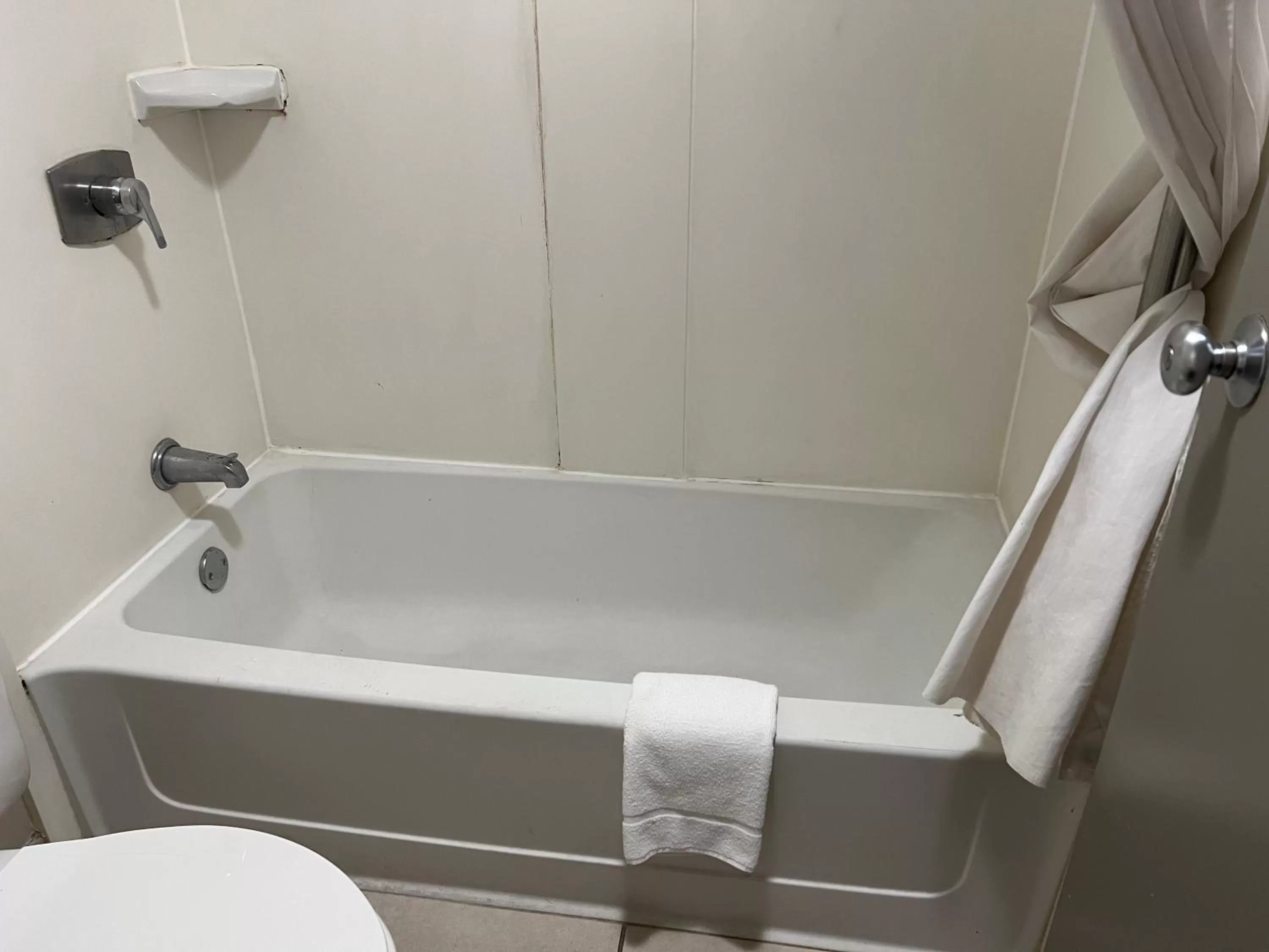 Bathroom in Days Inn by Wyndham Winchester