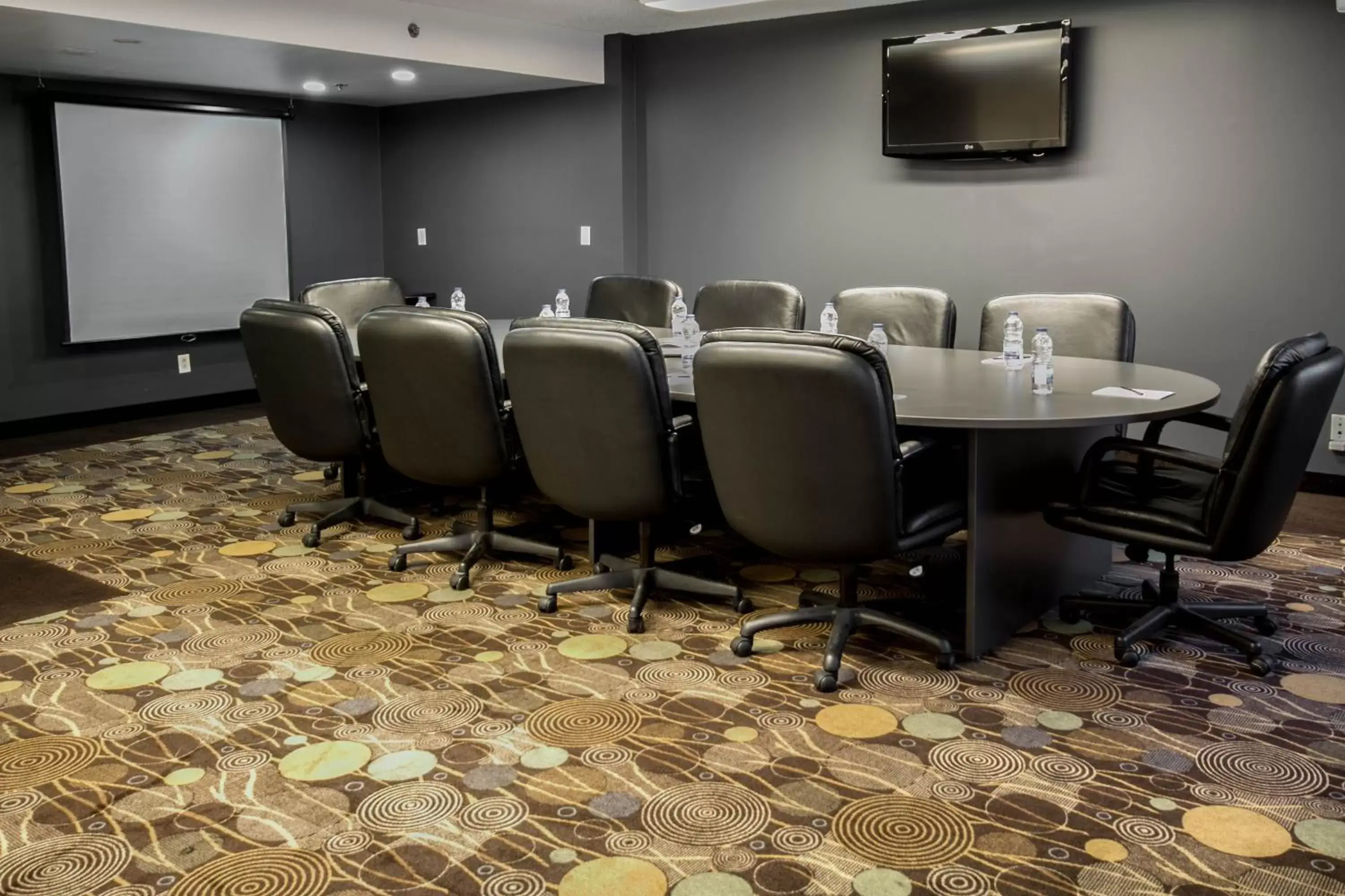 Meeting/conference room in Hotel Faubourg Montreal Centre-Ville Downtown