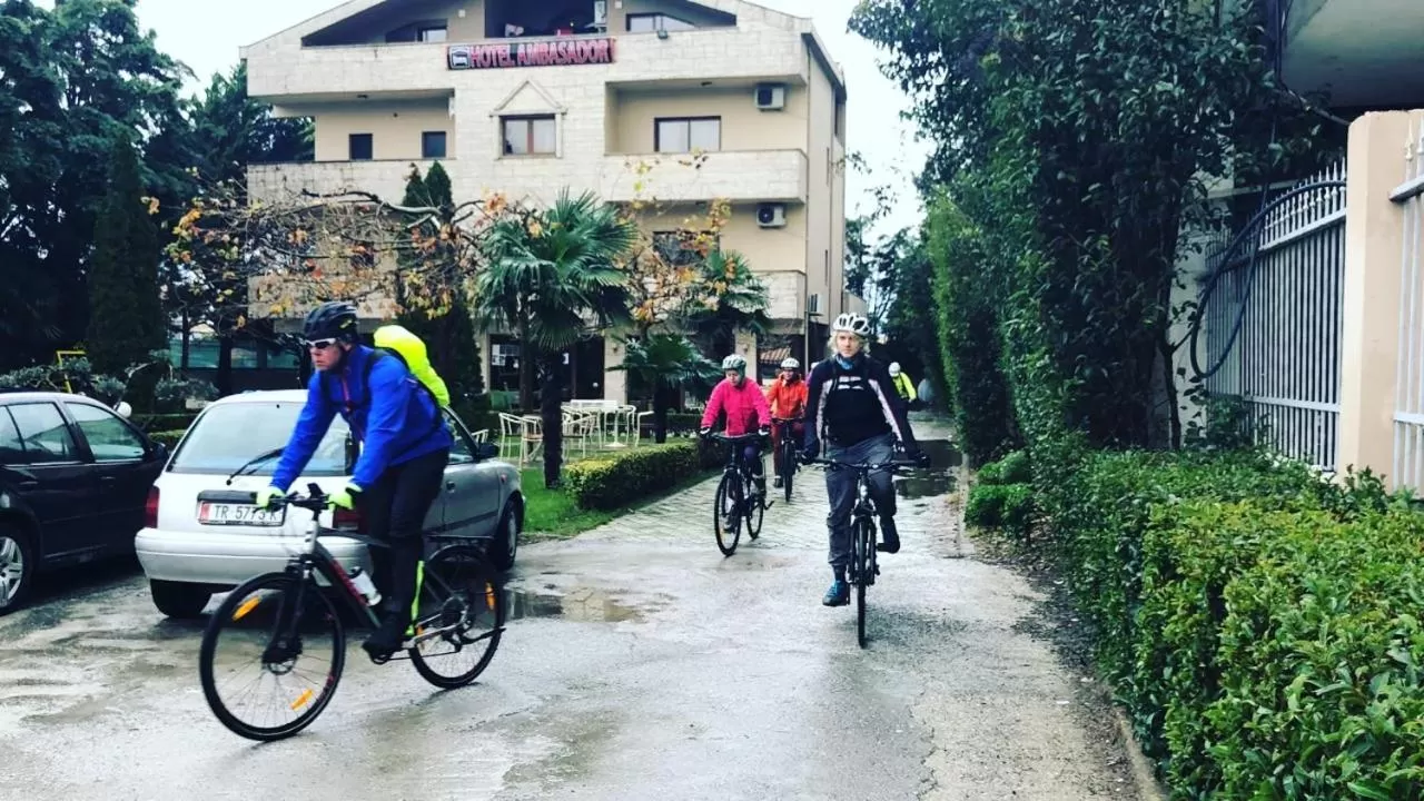 Hotel Ambasador Garden