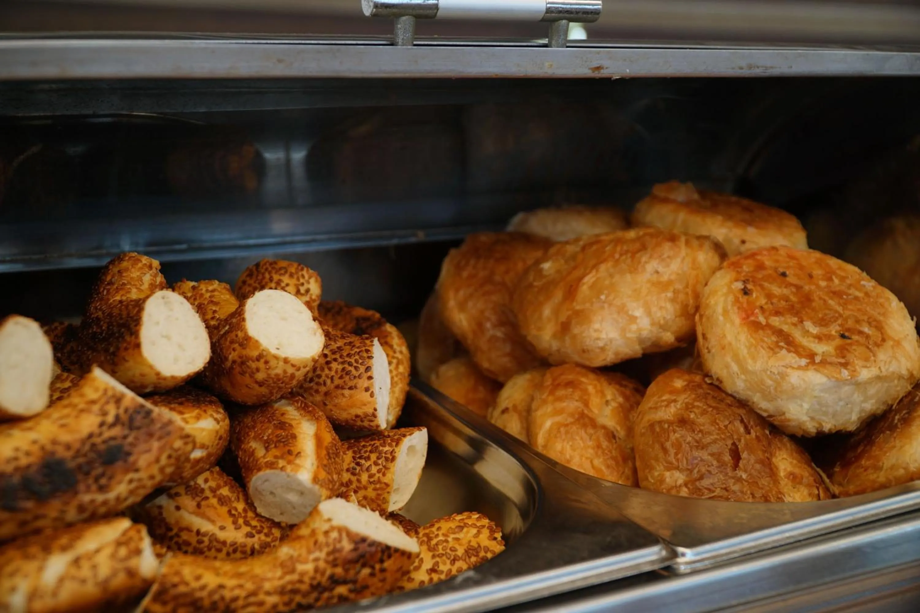 Food and drinks in Hotel Marla