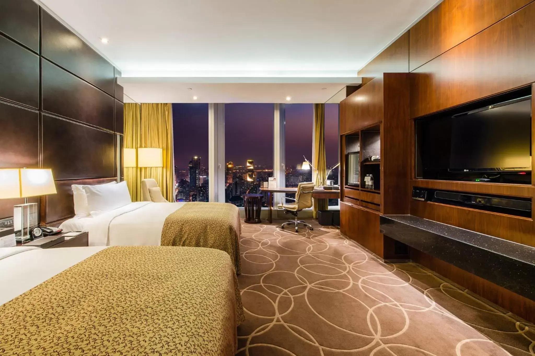 Photo of the whole room in InterContinental Nanjing, an IHG Hotel