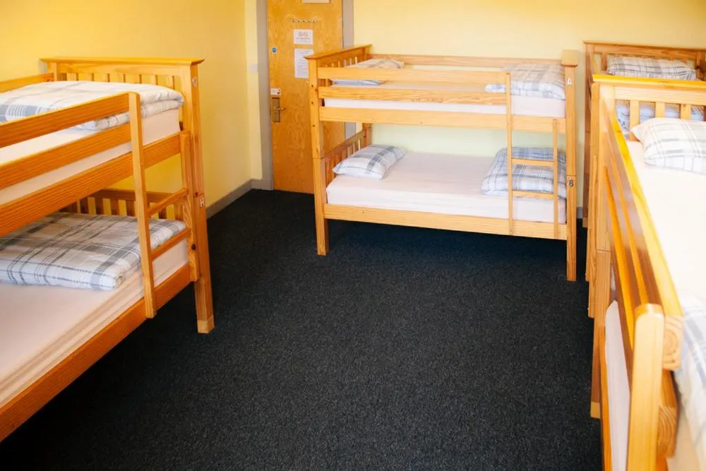 Bed in Dundee Backpackers Hostel