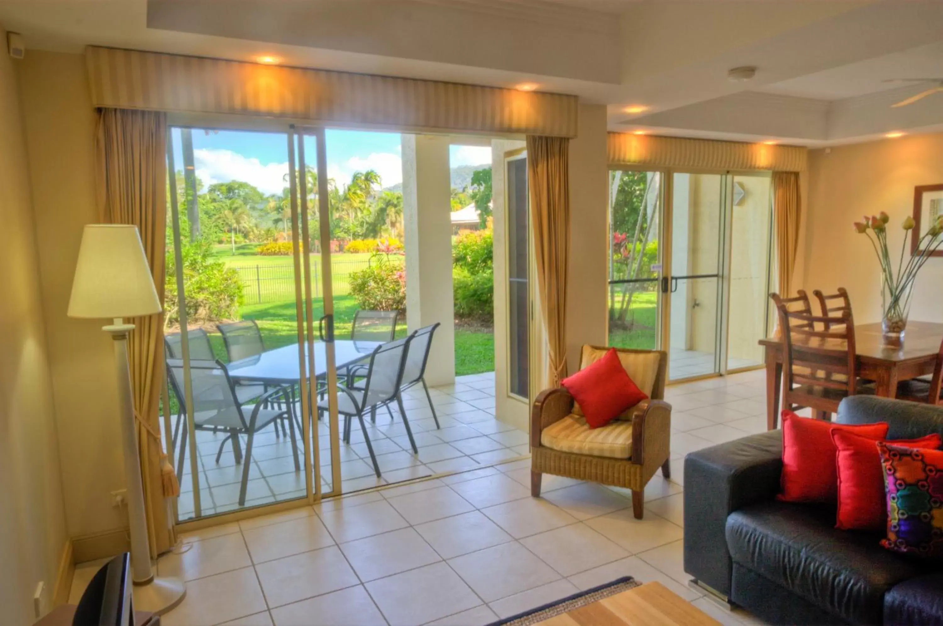 Living room in Paradise Links Resort Port Douglas