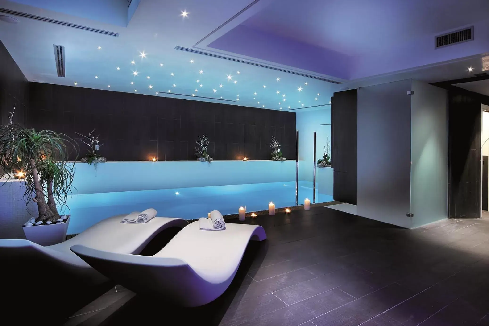 Massage in De Stefano Palace Luxury Hotel