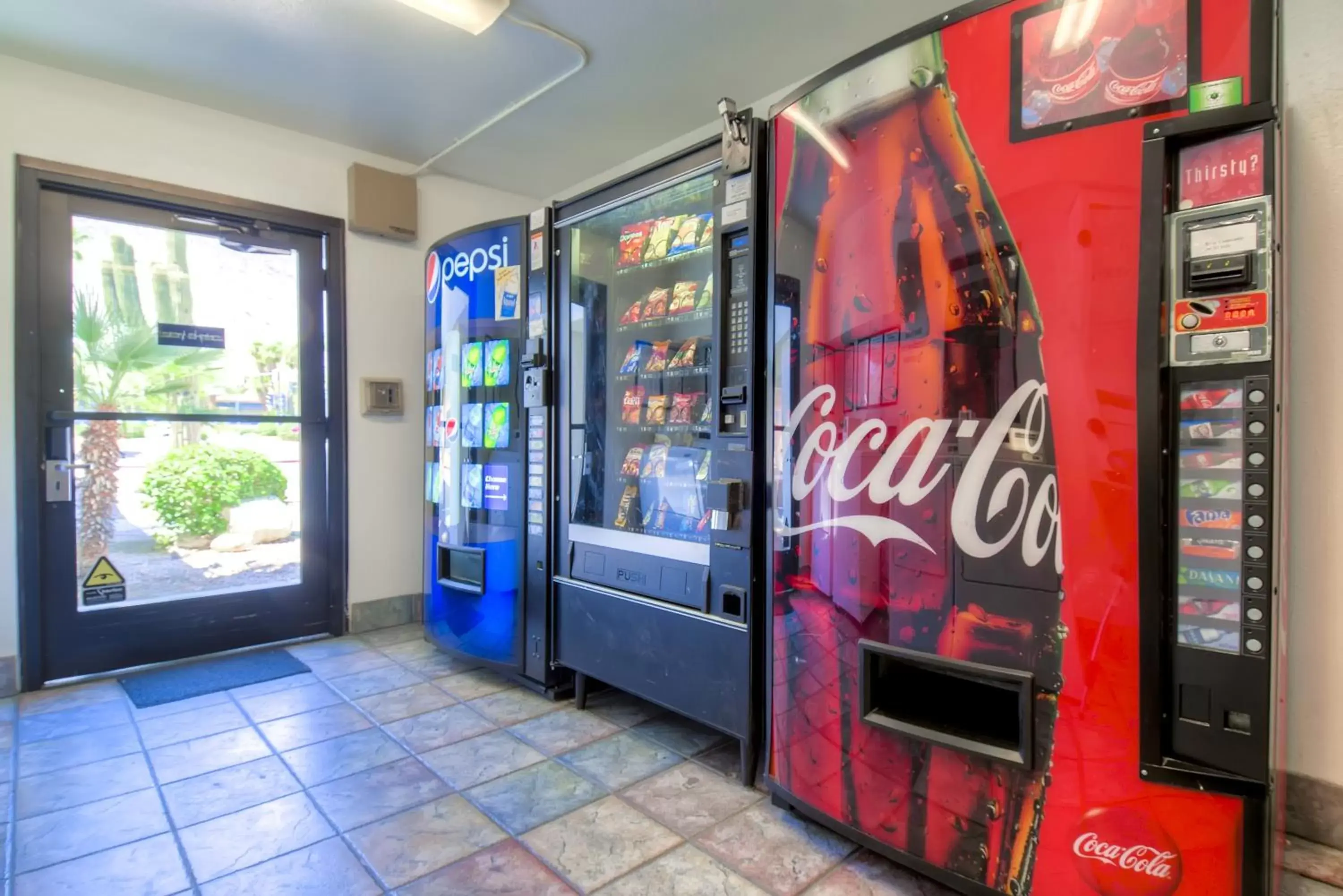 Food in Motel 6-Palm Springs, CA - Downtown Food in Motel 6-Palm Springs, CA - Downtown