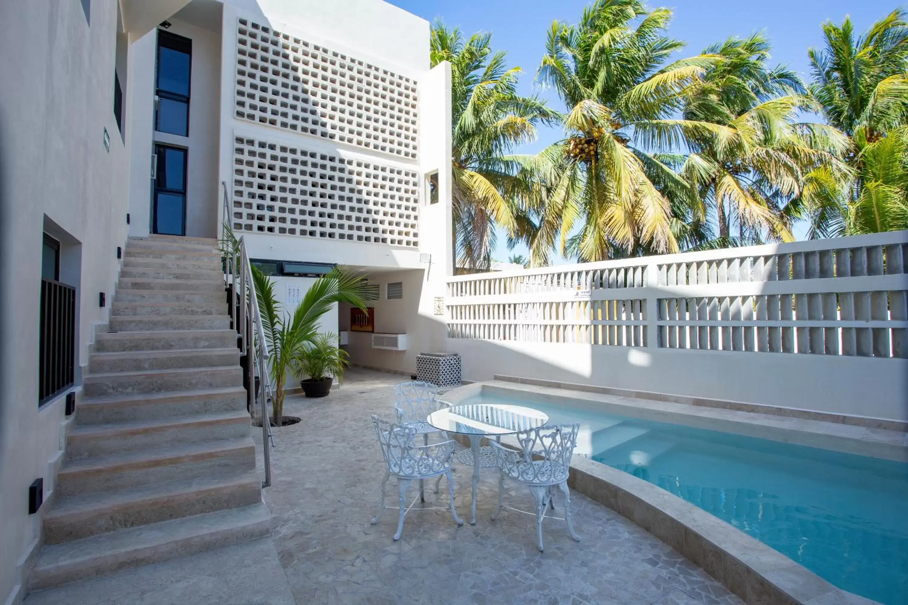 Swimming Pool in La Casona de Sisal Hotel