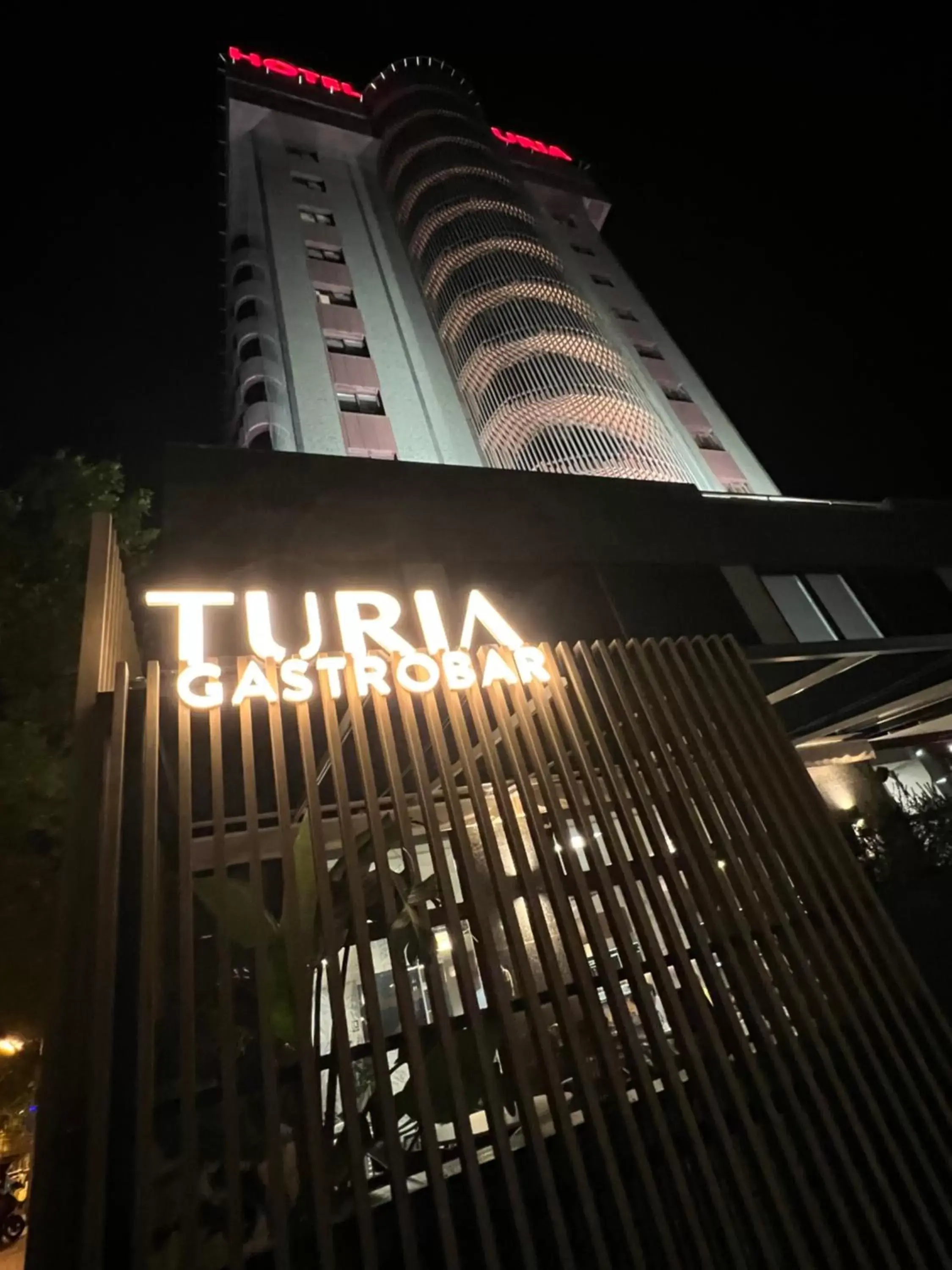 Property Building in Hotel Turia