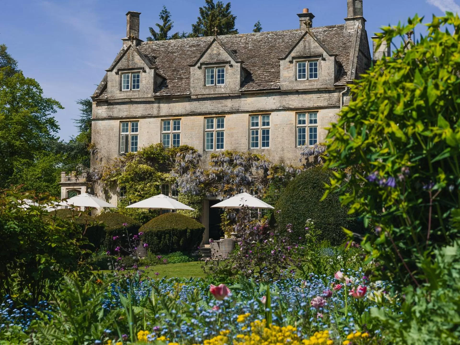 Property Building in Barnsley House
