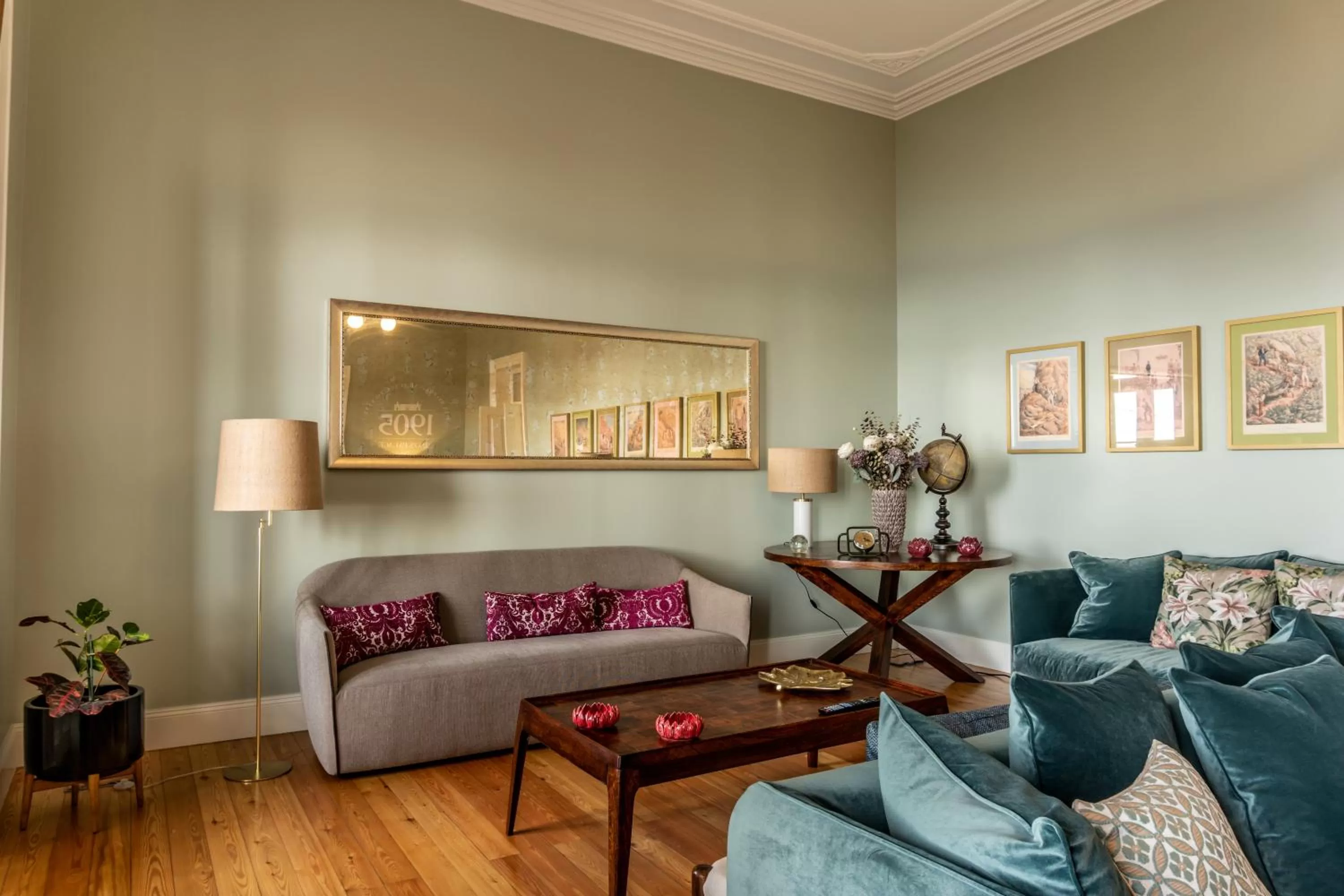 Lobby or reception in 1905 Zino's Palace