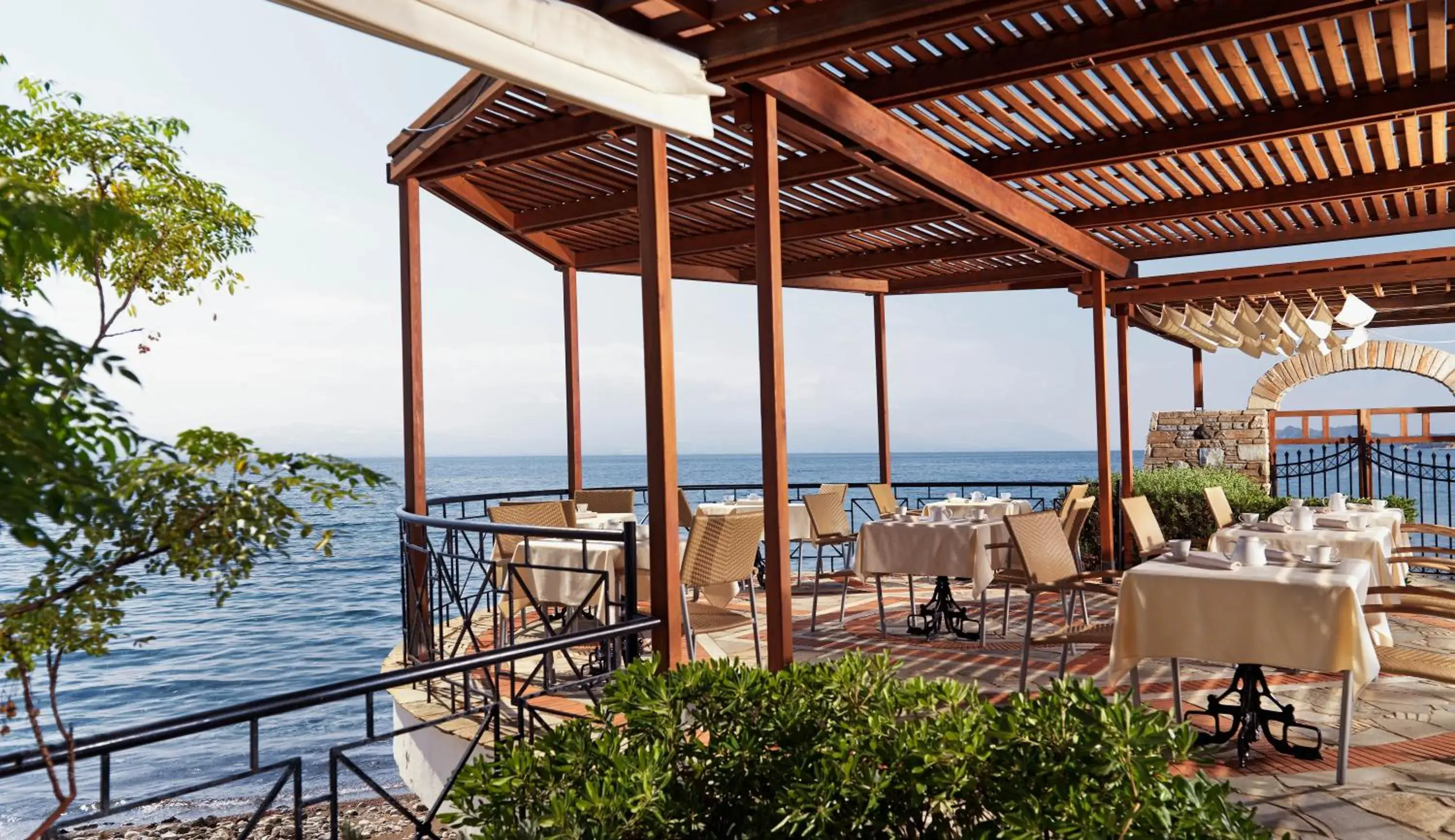 Property building in Ramada Loutraki Poseidon Resort Property building in Ramada Loutraki Poseidon Resort