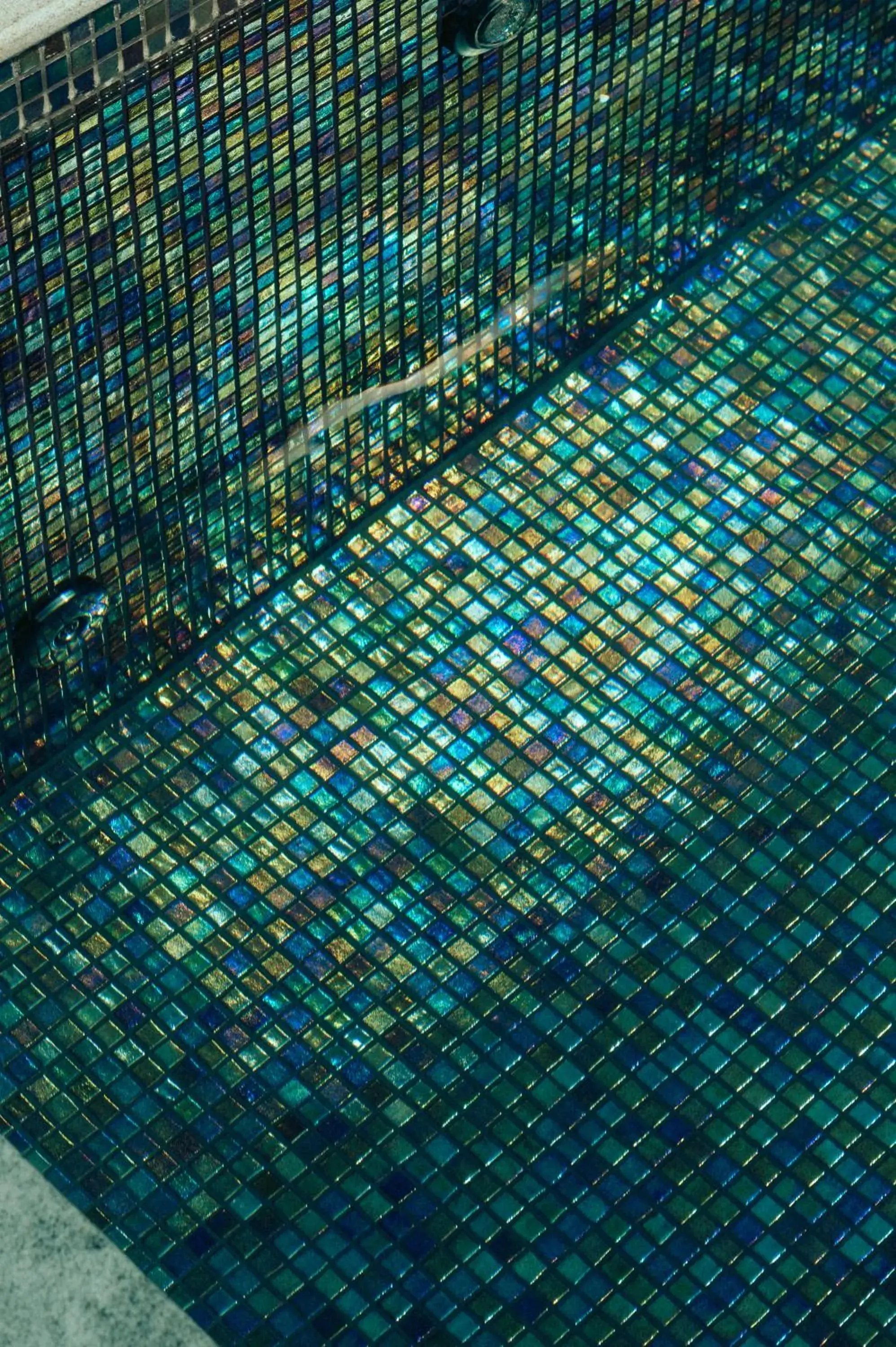 Swimming pool in JOST Hôtel Bordeaux Centre Gare Saint Jean Swimming pool in JOST Hôtel Bordeaux Centre Gare Saint Jean