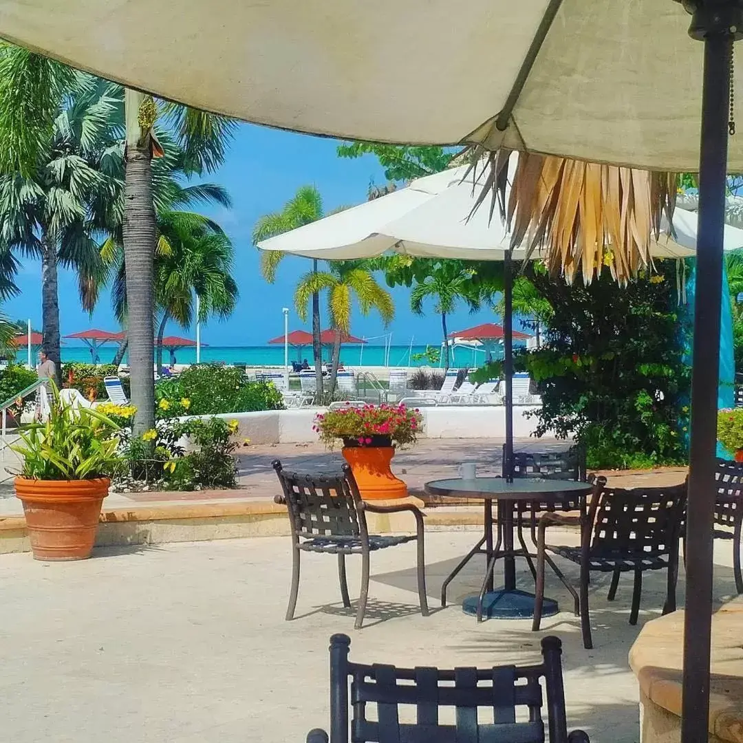 Coffee/tea facilities, Restaurant/Places to Eat in Jolly Beach Antigua - All Inclusive