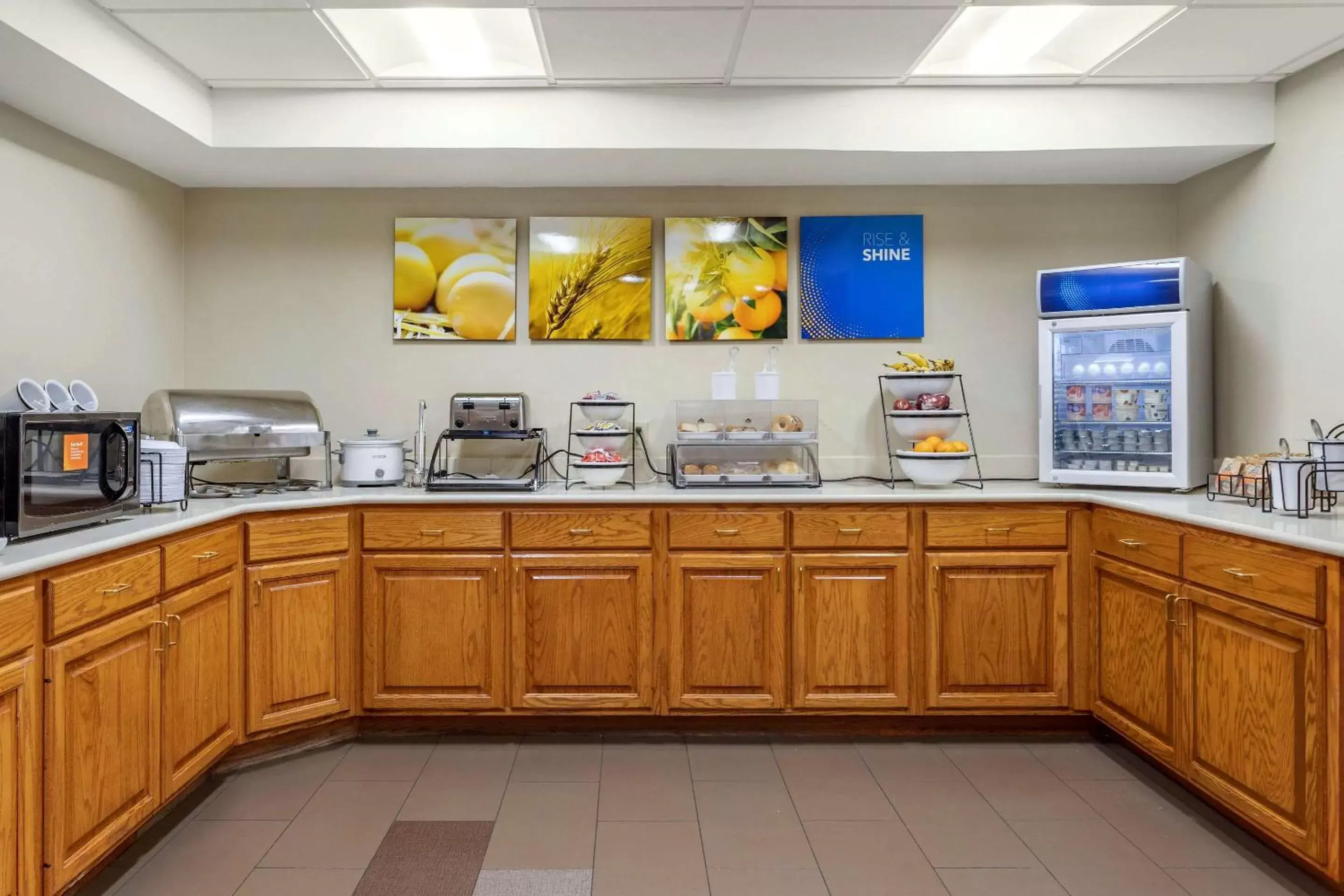 Restaurant/places to eat in Comfort Inn & Suites Little Rock Airport