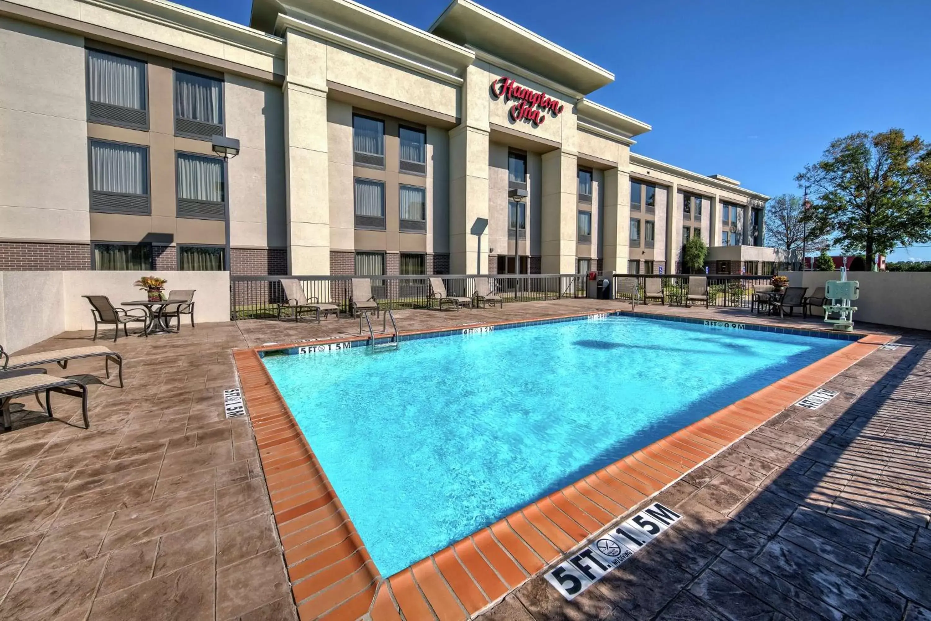 Property Building in Hampton Inn Memphis / Southaven