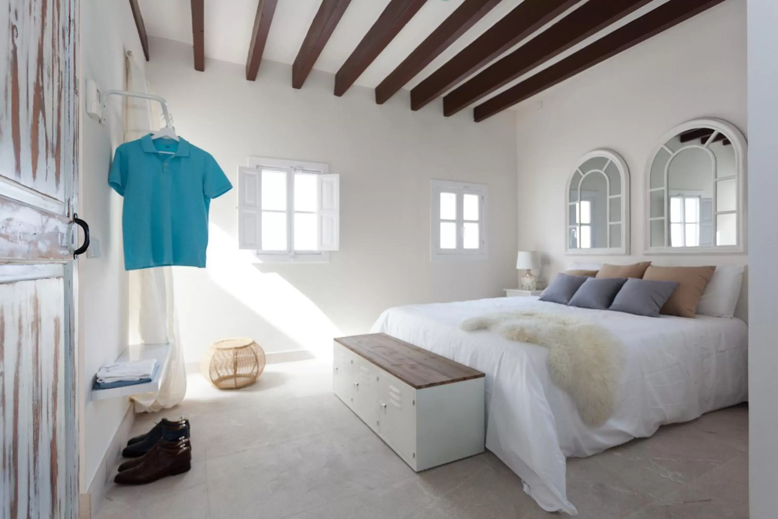 Bed, Seating Area in Can Savella - Turismo de Interior