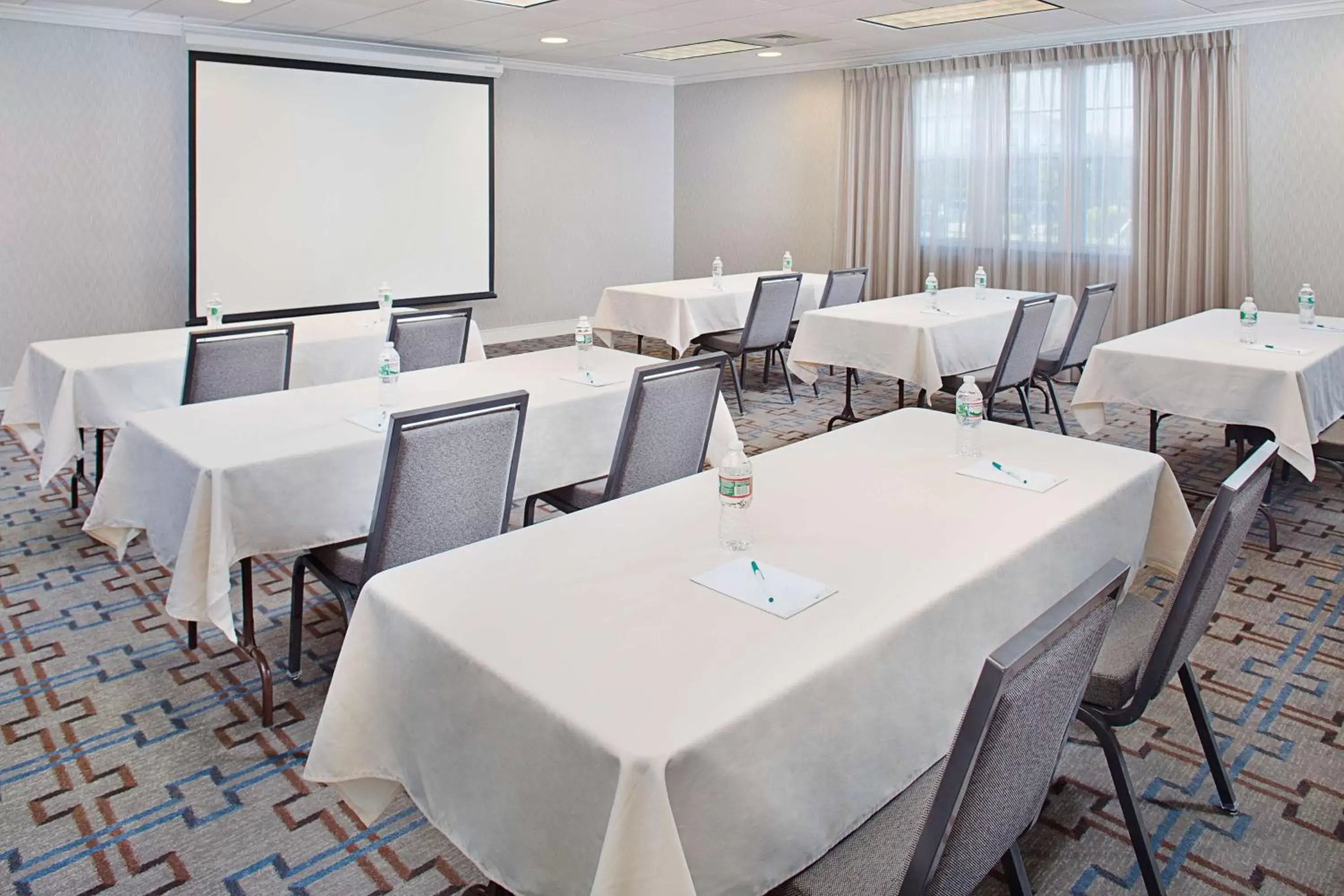 Meeting/conference room in Homewood Suites by Hilton Manchester/Airport