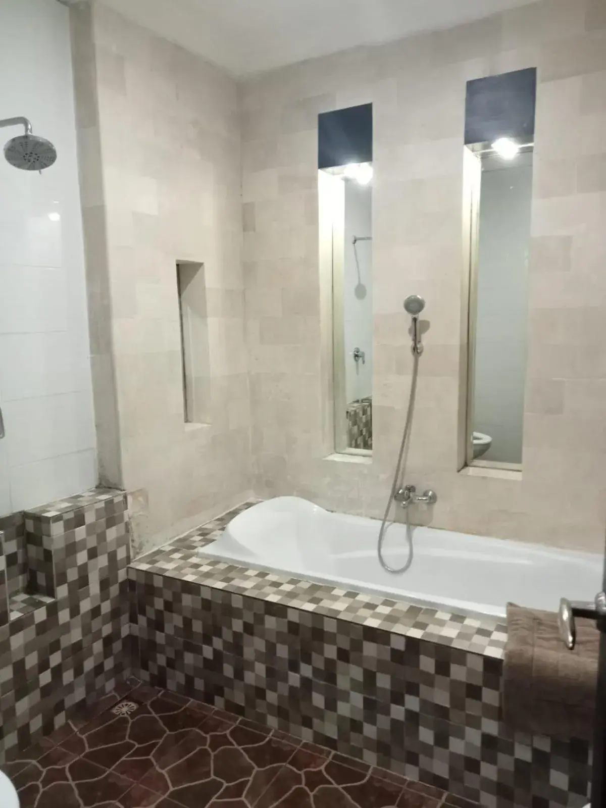 Bathroom in Puri Gopa Hotel