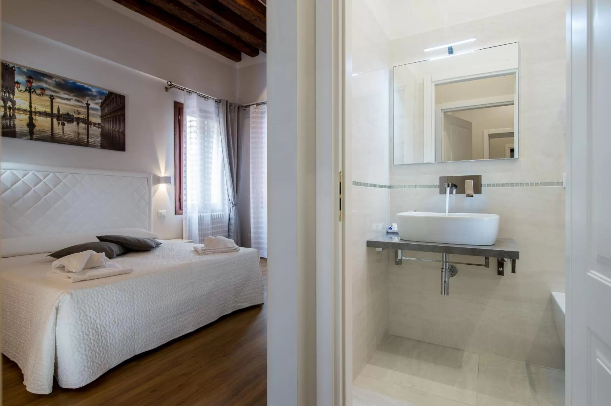 Bedroom, Bed in Corte Nova