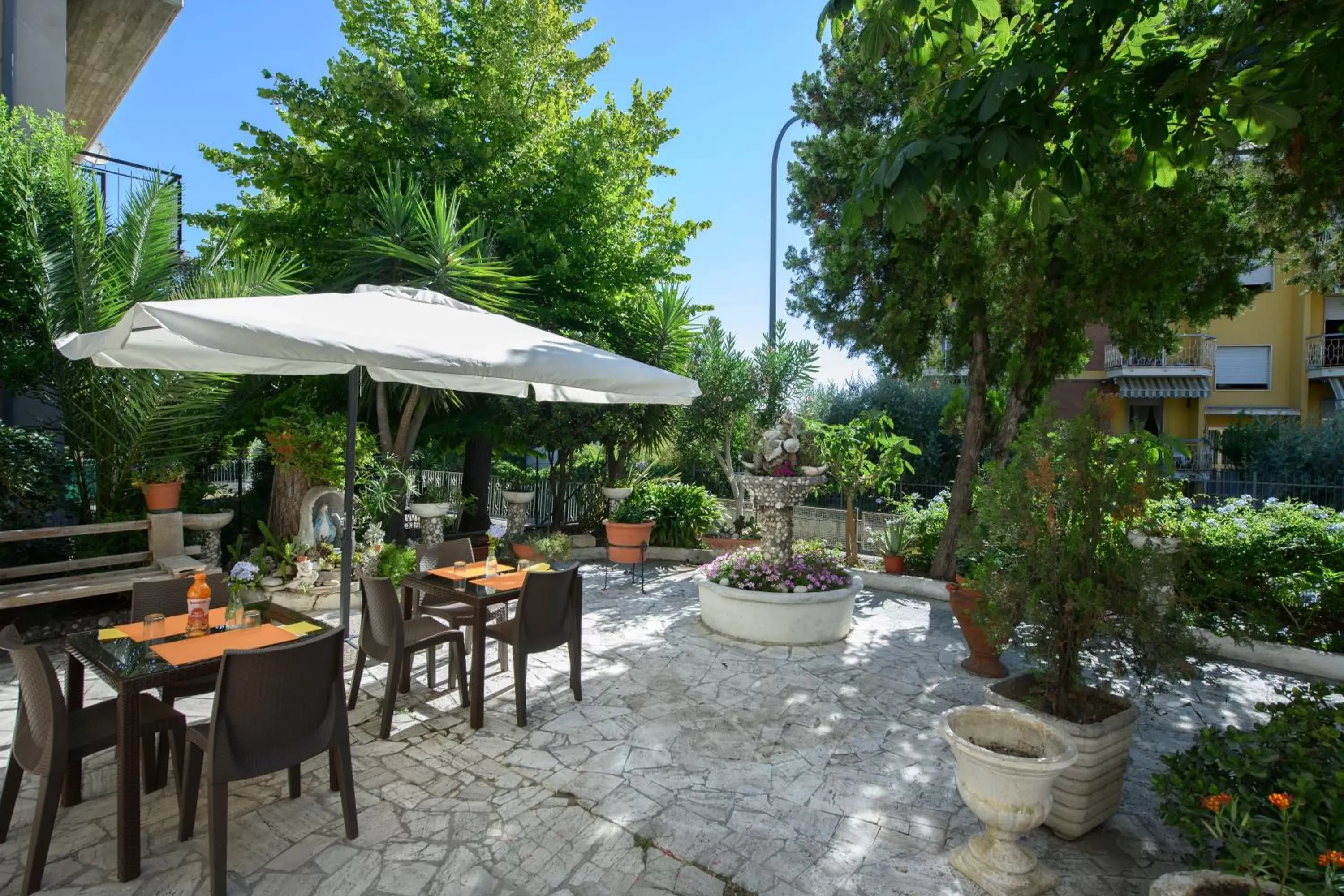 Garden, Restaurant/Places to Eat in B&B La Fontanella