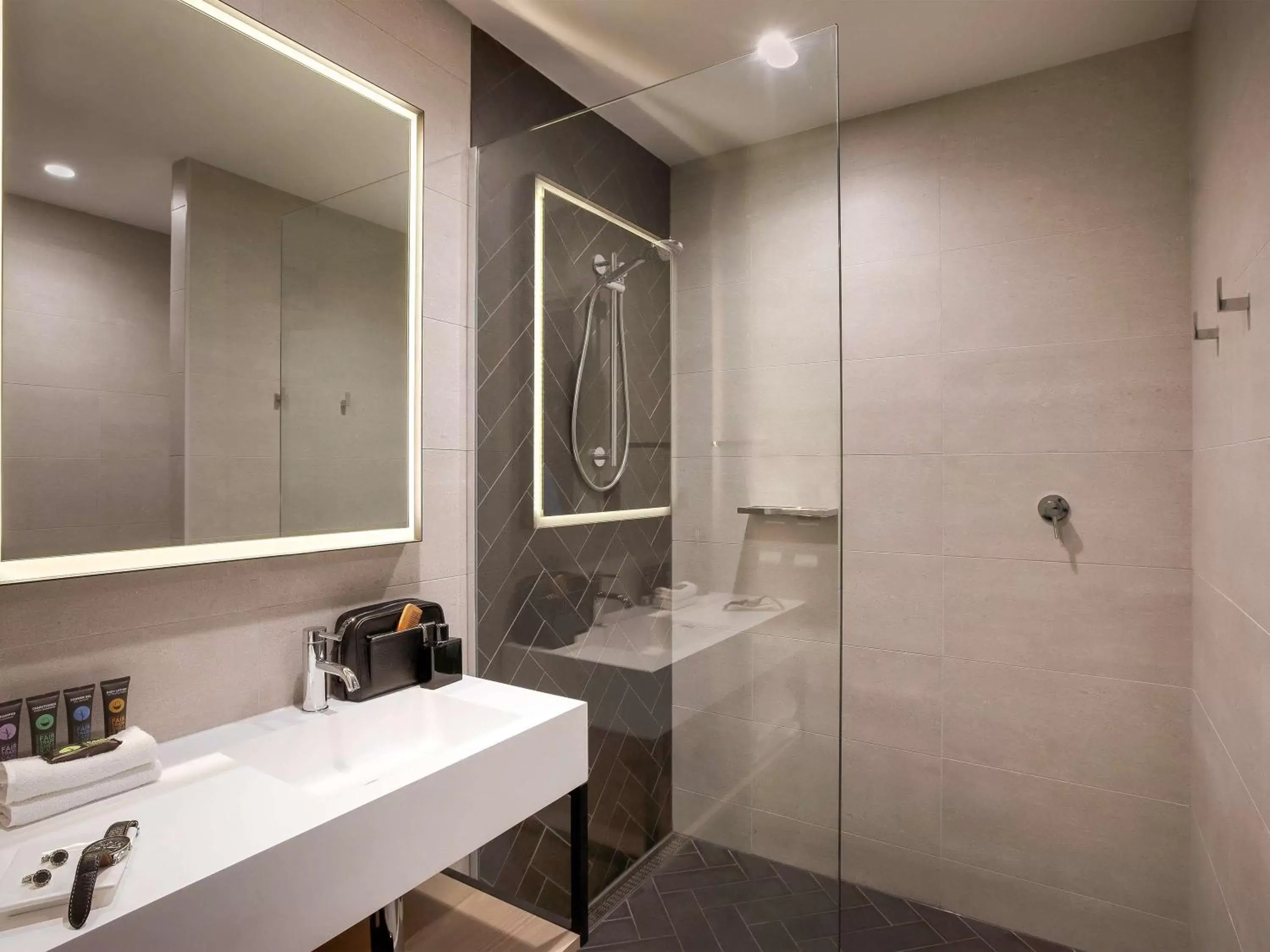 Photo of the whole room, Bathroom in Novotel Melbourne South Wharf
