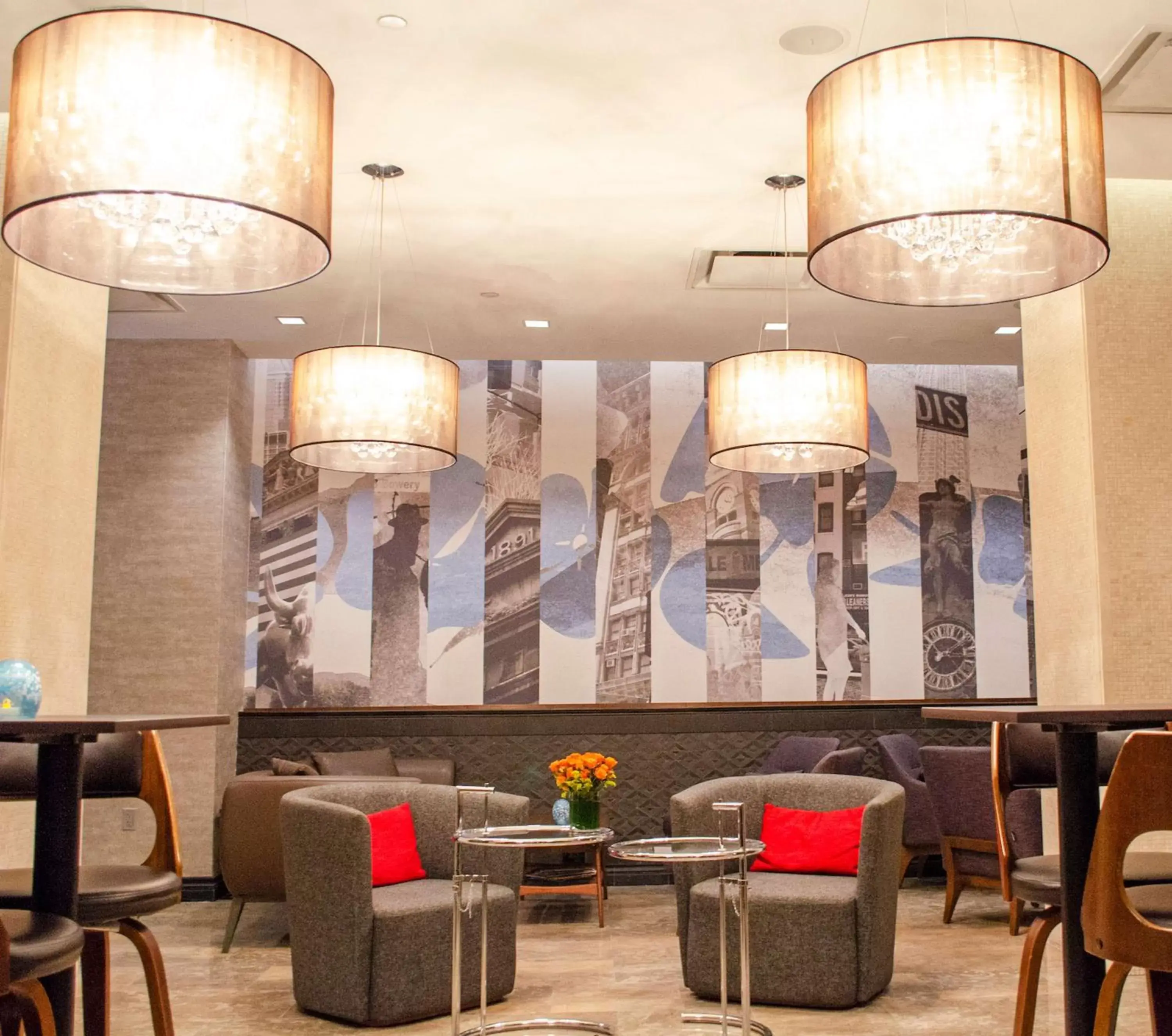 Lobby or reception, Restaurant/Places to Eat in Distrikt Hotel New York City, Tapestry Collection by Hilton