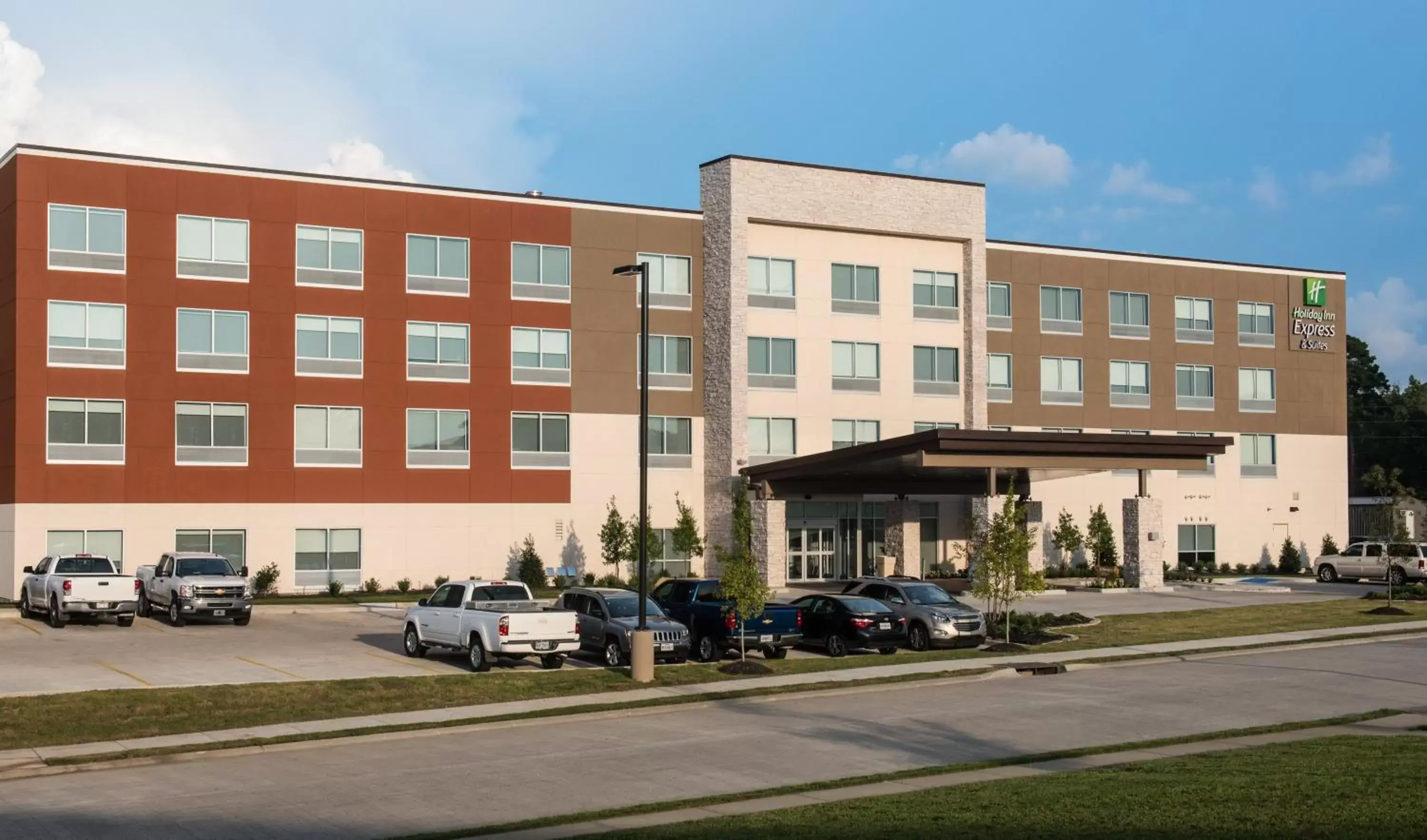 Property Building in Holiday Inn Express & Suites Ruston, an IHG Hotel