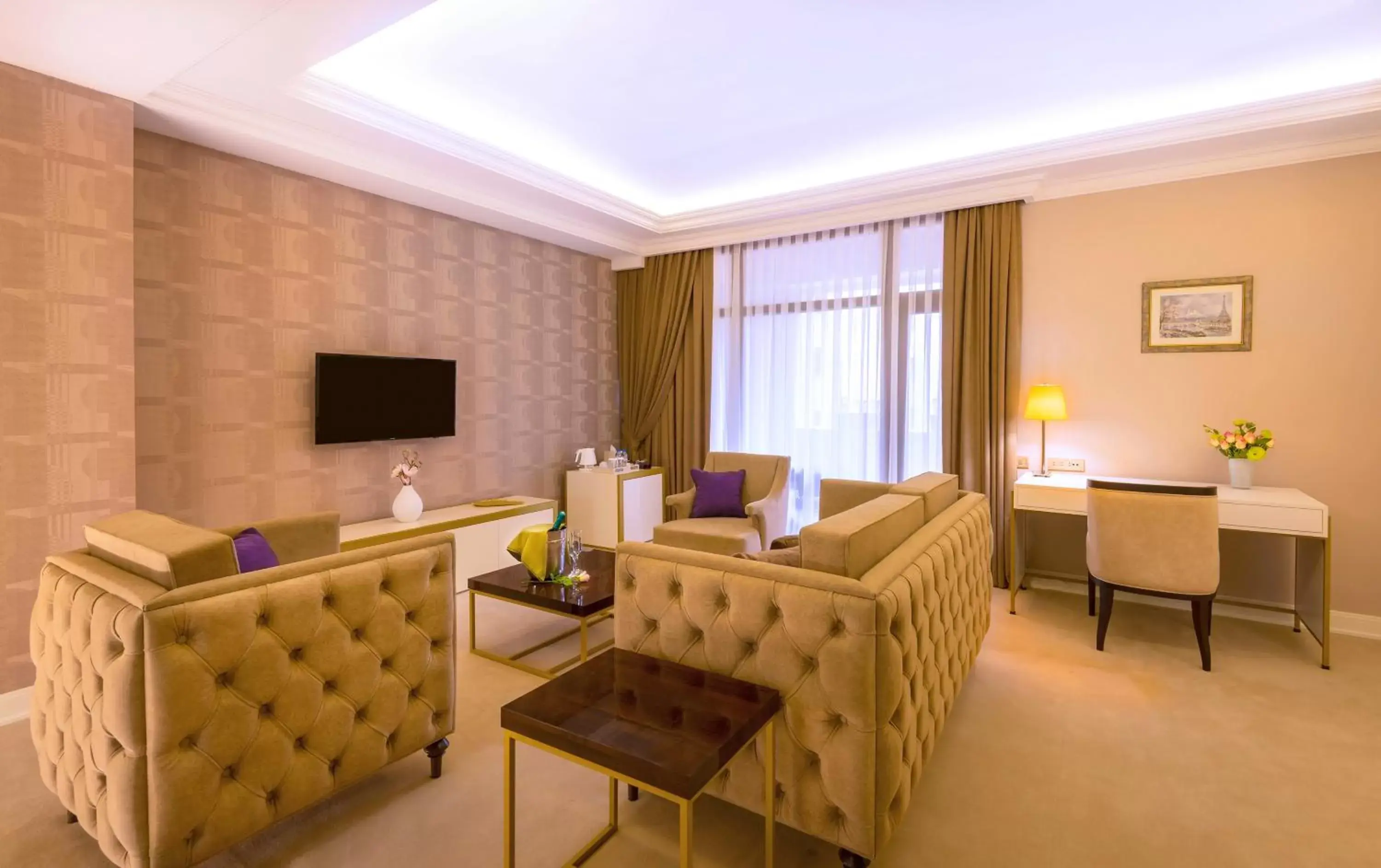 Living room in Paris Hotel Yerevan Living room in Paris Hotel Yerevan