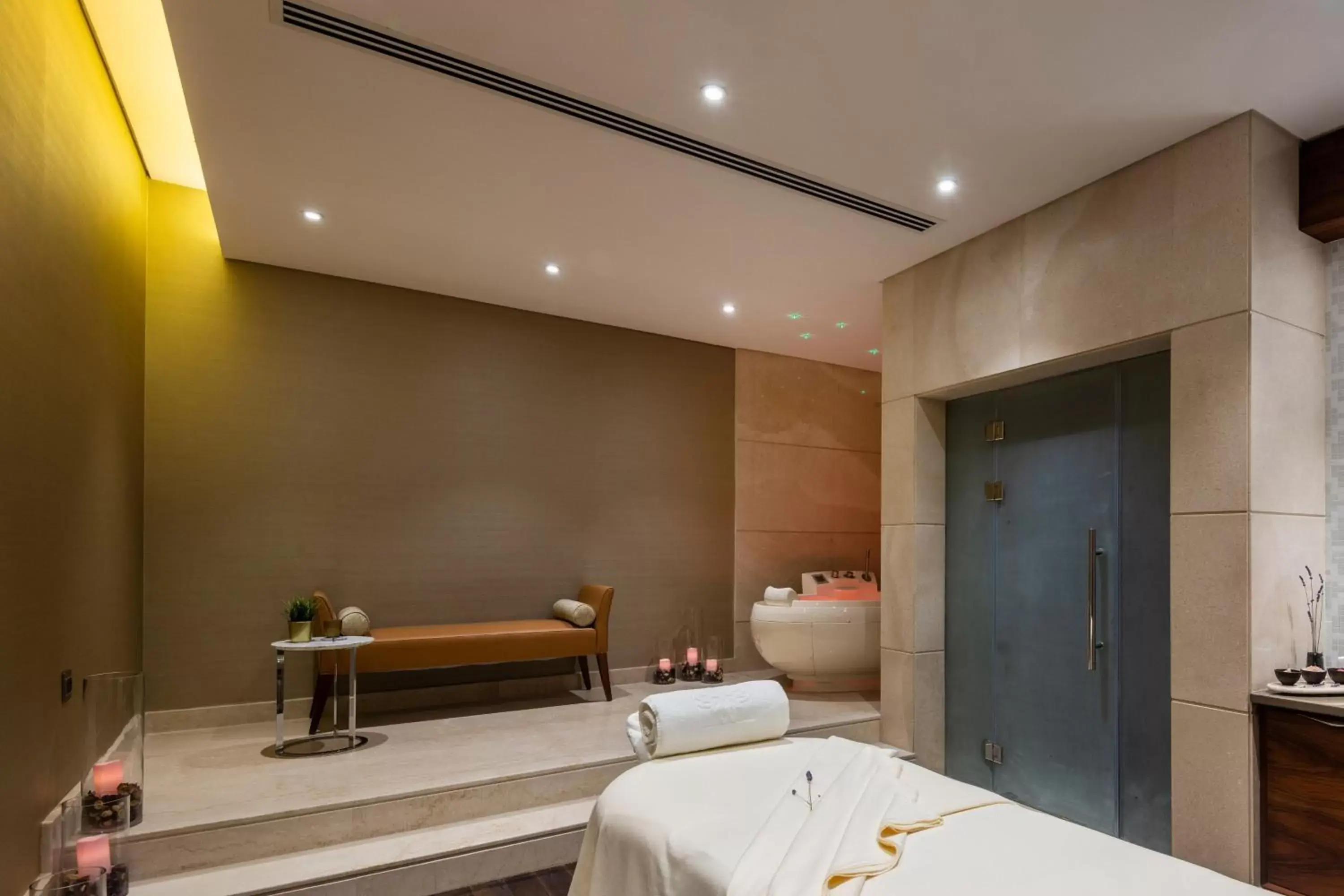 Spa and wellness centre/facilities, Bathroom in Al Messila, A Luxury Collection Resort & Spa, Doha