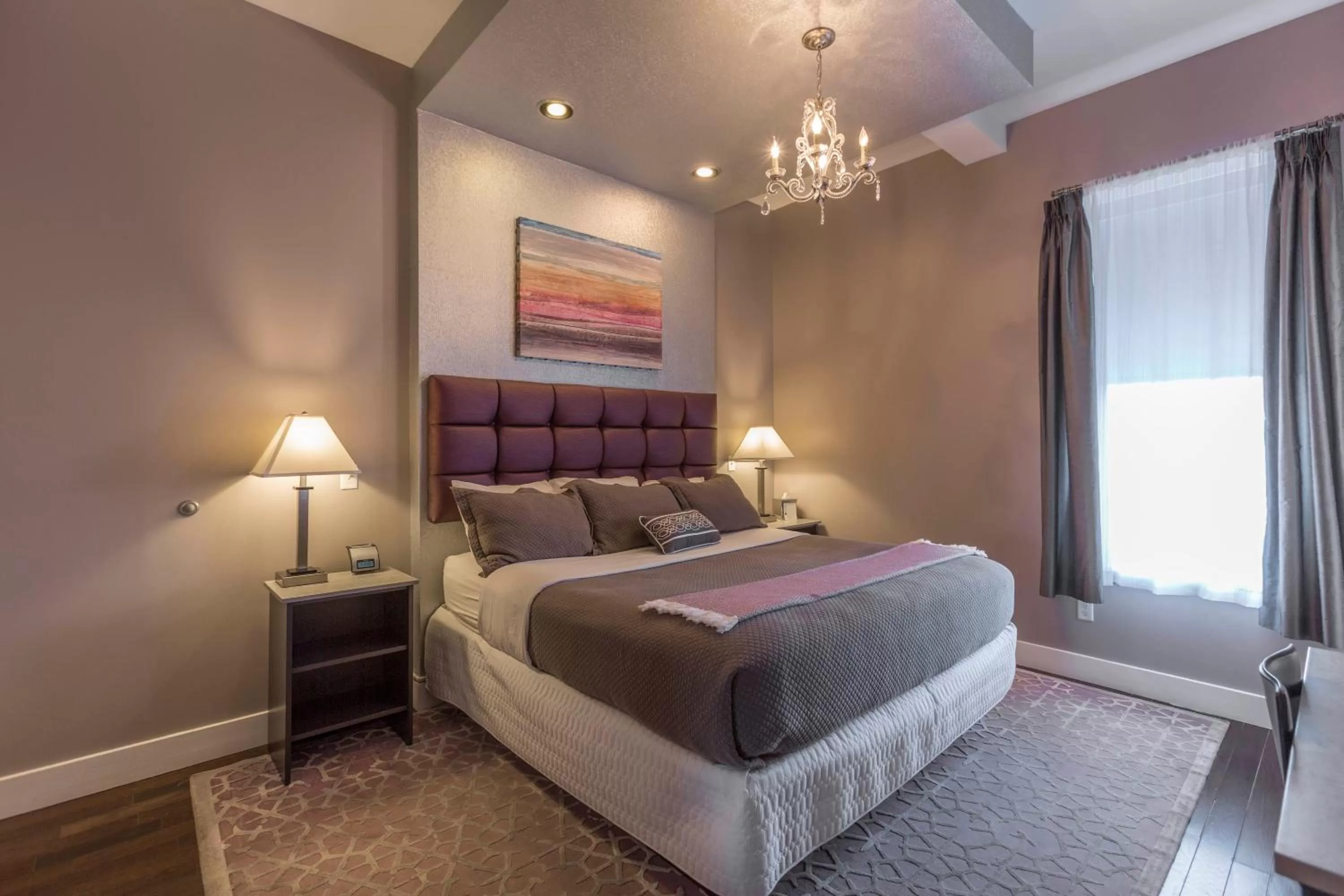 Photo of the whole room, Bed in The Gould Hotel