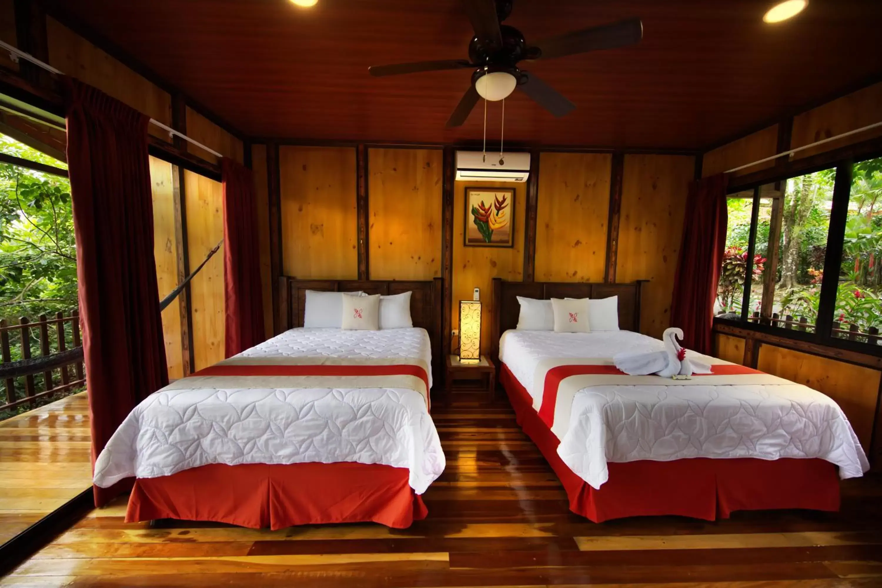 Photo of the whole room, Bed in Hotel Heliconias Nature Inn & Hot Springs