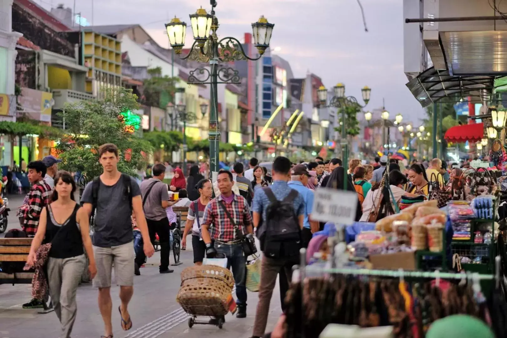 Shopping Area in KHAS Malioboro Hotel