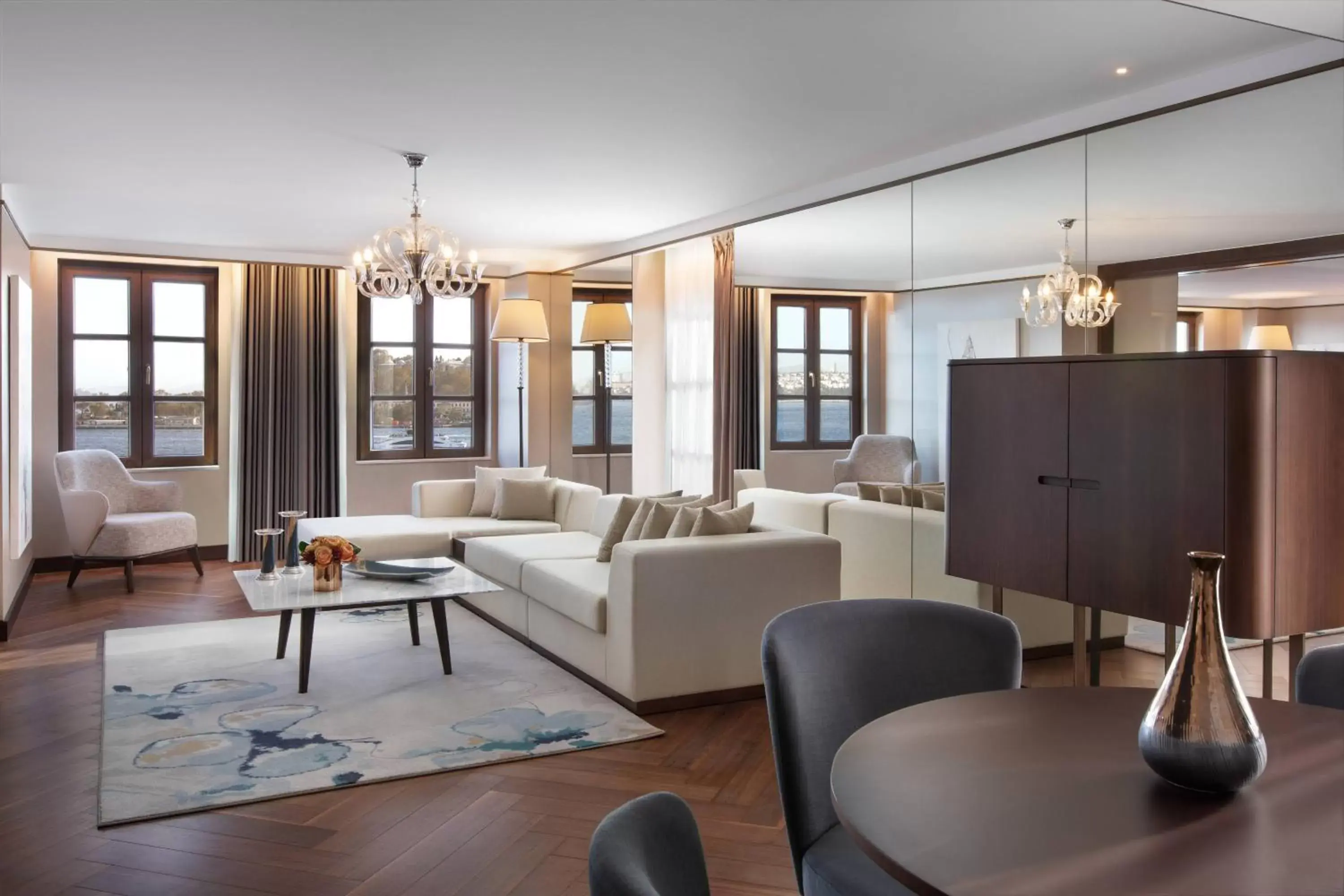 Living room, Seating Area in JW Marriott Istanbul Bosphorus