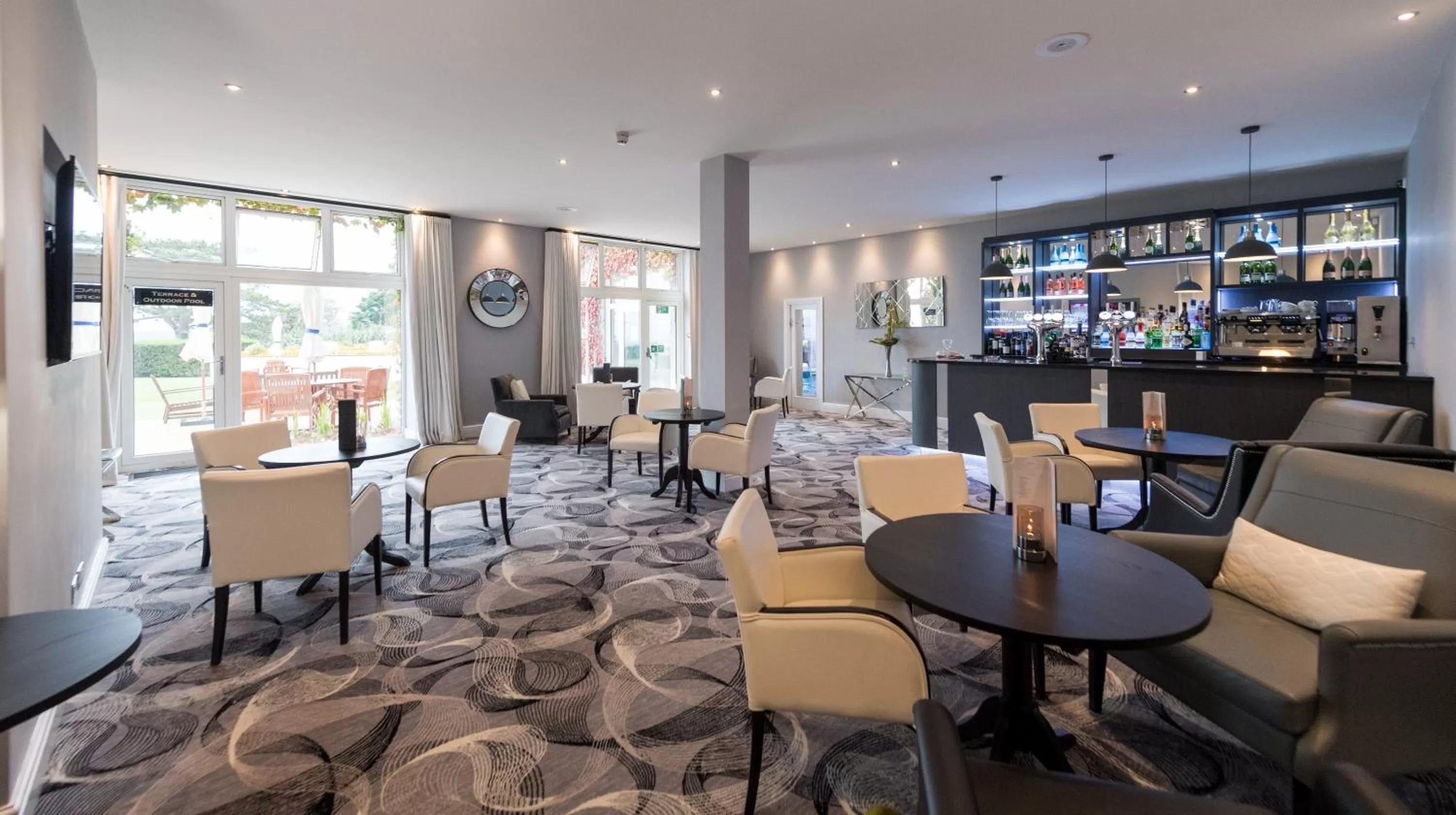 Restaurant/places to eat in The Carlyon Bay Hotel and Spa